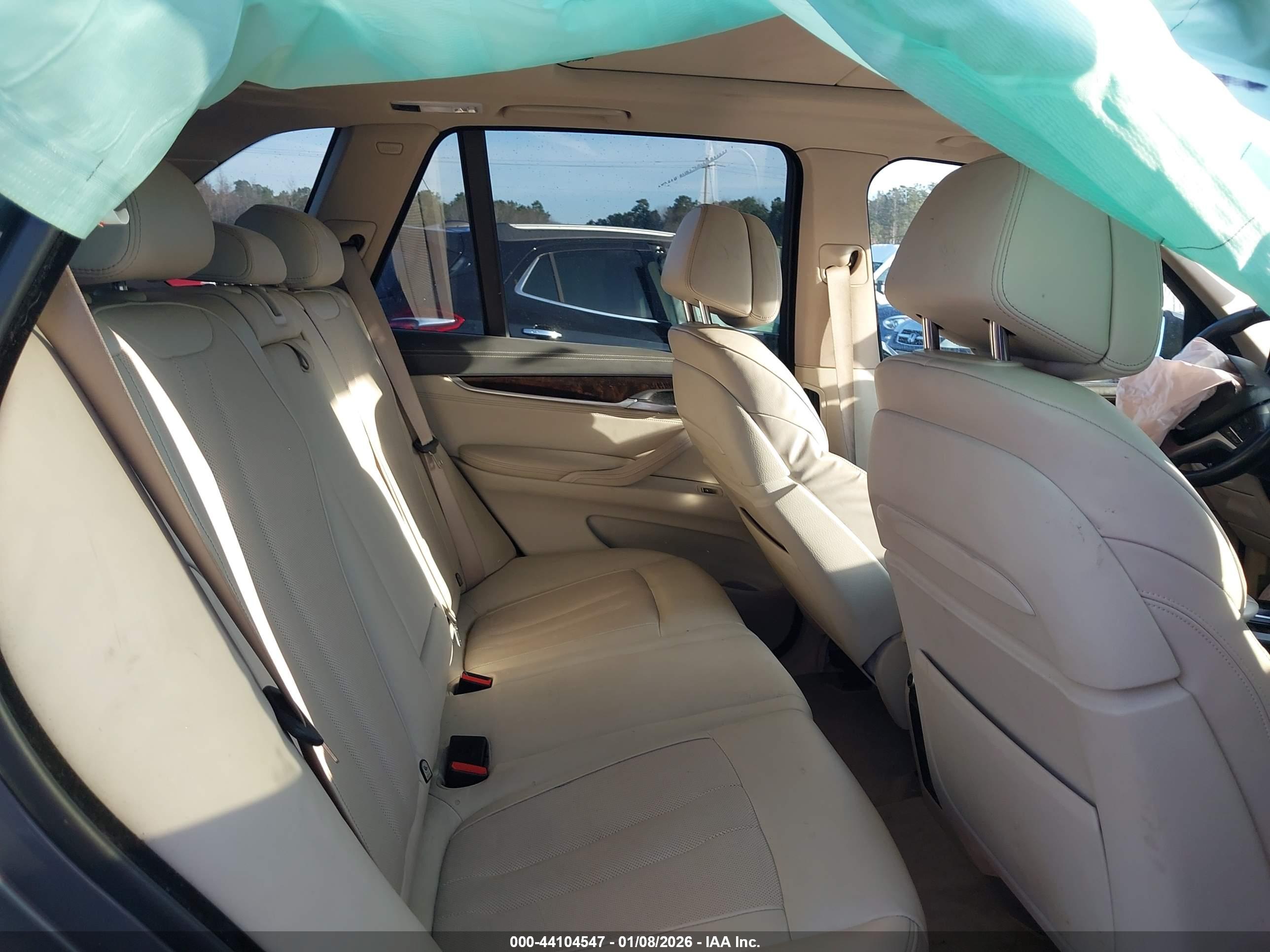 BMW X5 image 8