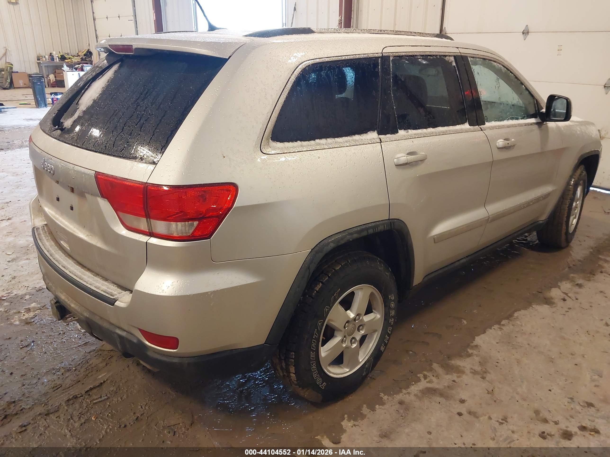 JEEP GRAND image 4
