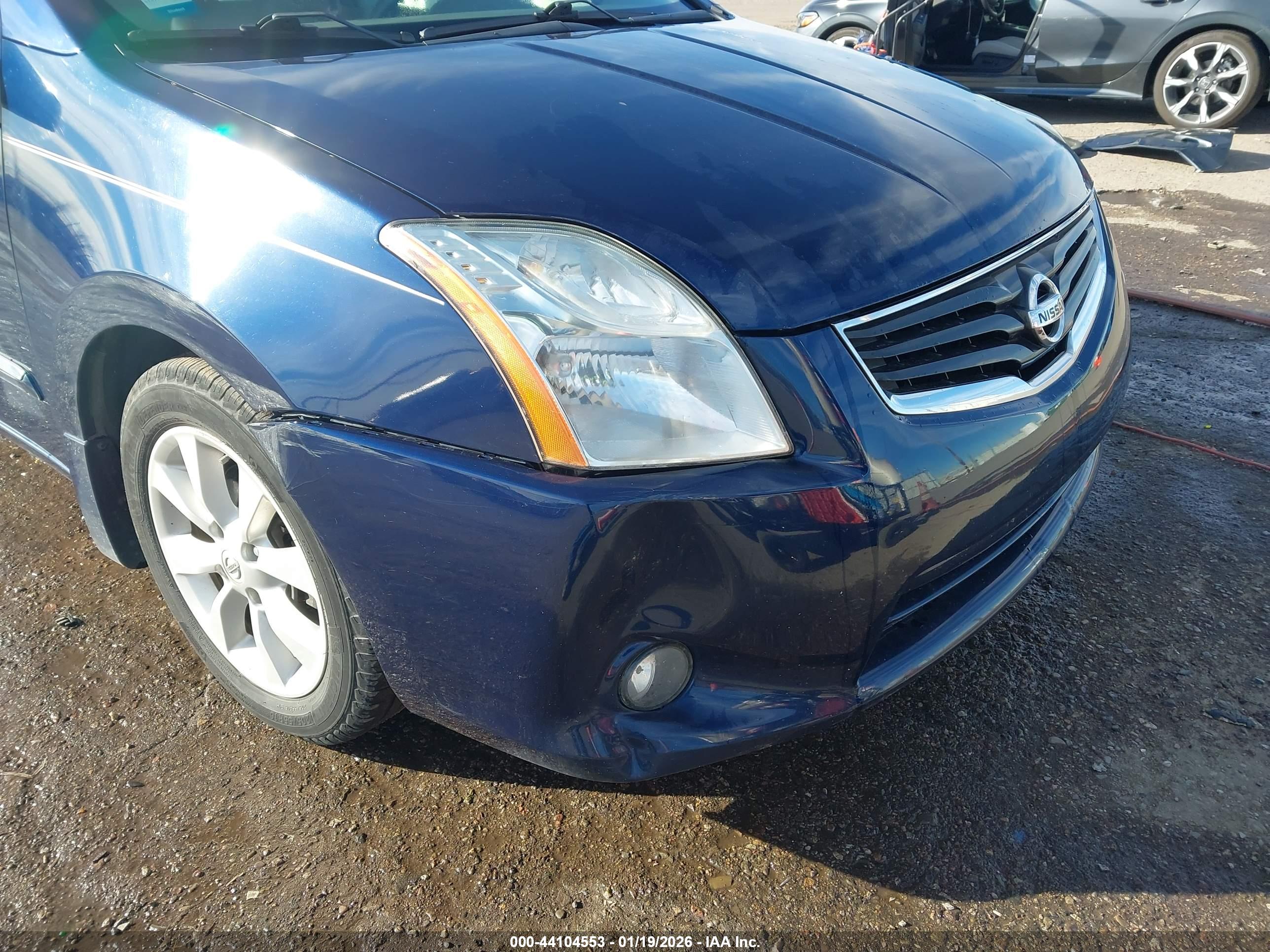 NISSAN SENTRA image 6