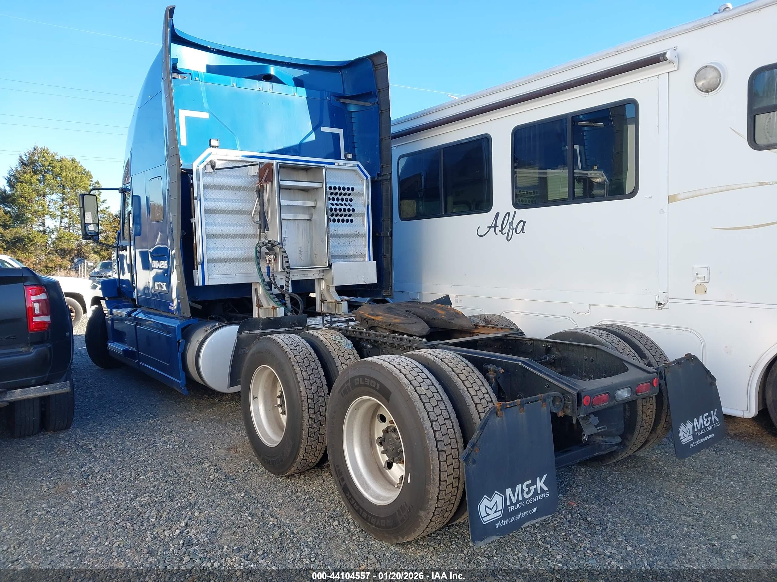 MACK ANTHEM image 3
