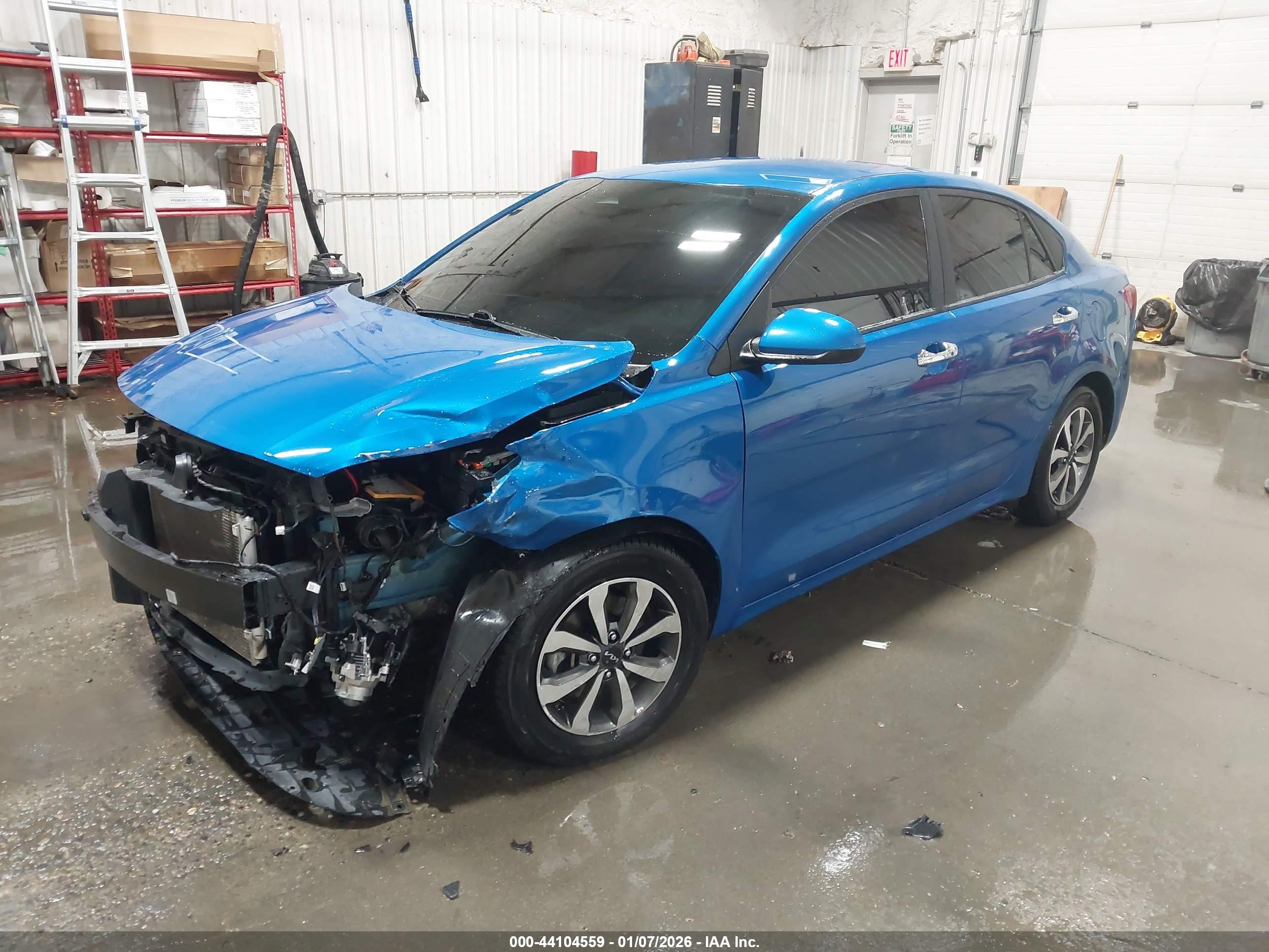 KIA RIO image 2