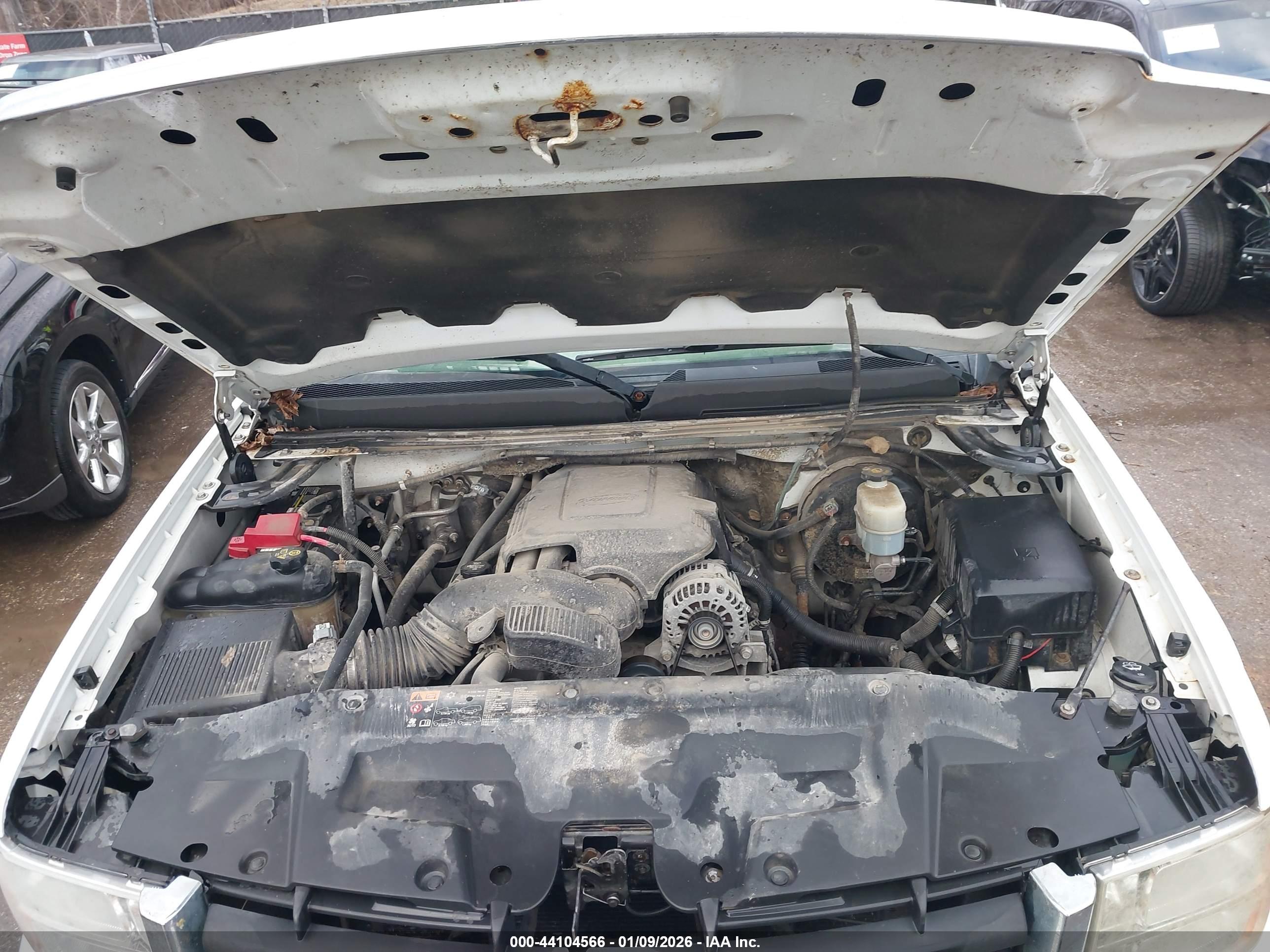 GMC SIERRA image 10