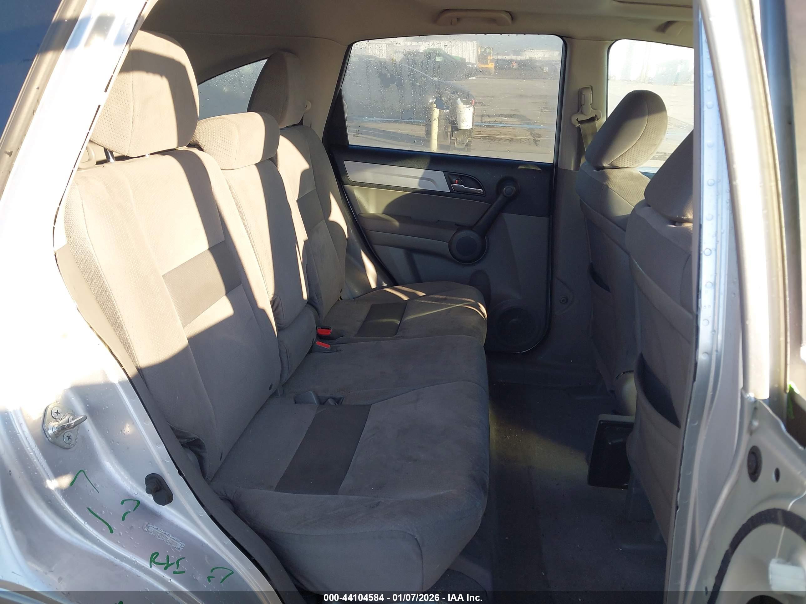 HONDA CR-V image 8