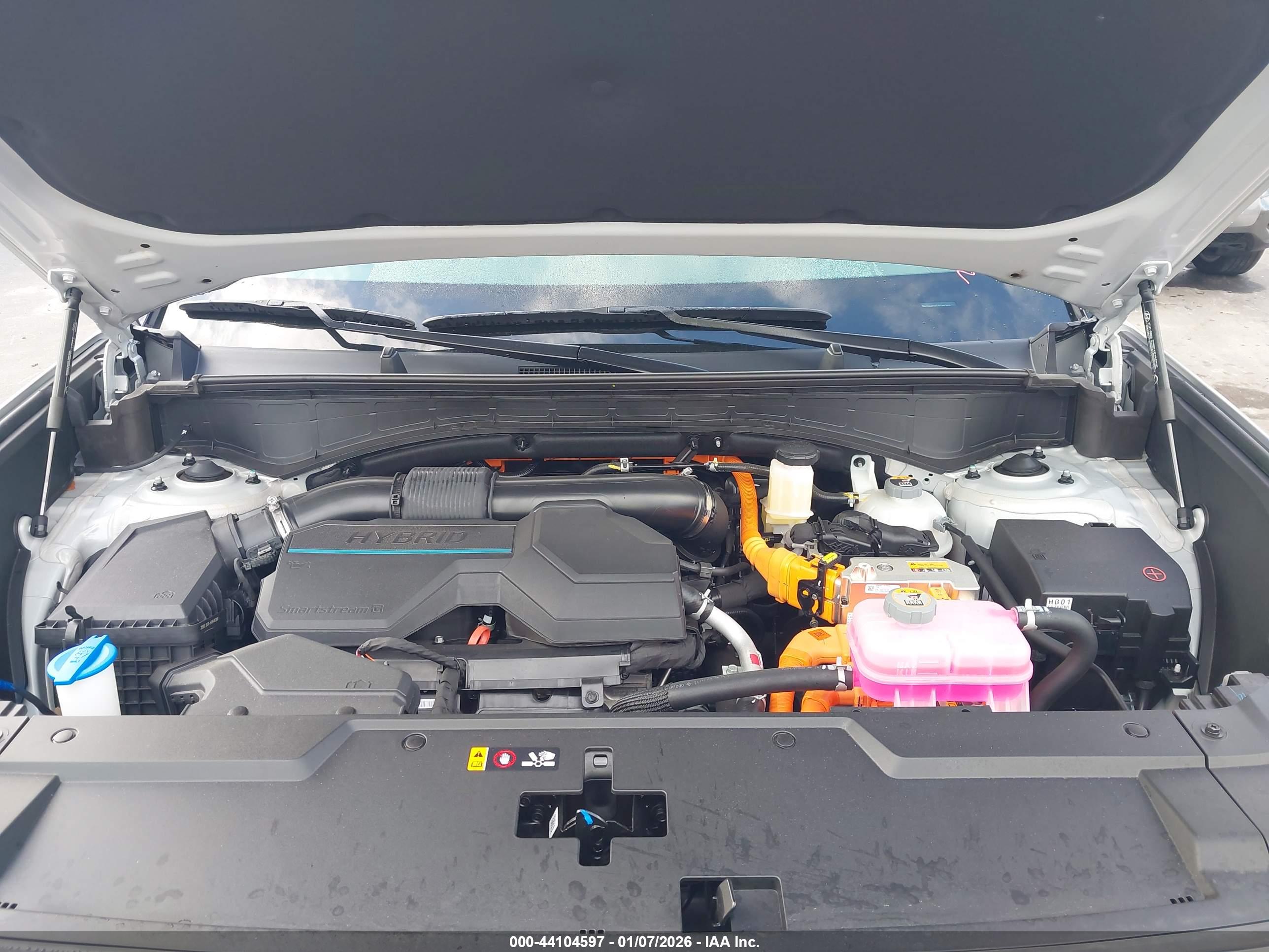 HYUNDAI SANTA image 10