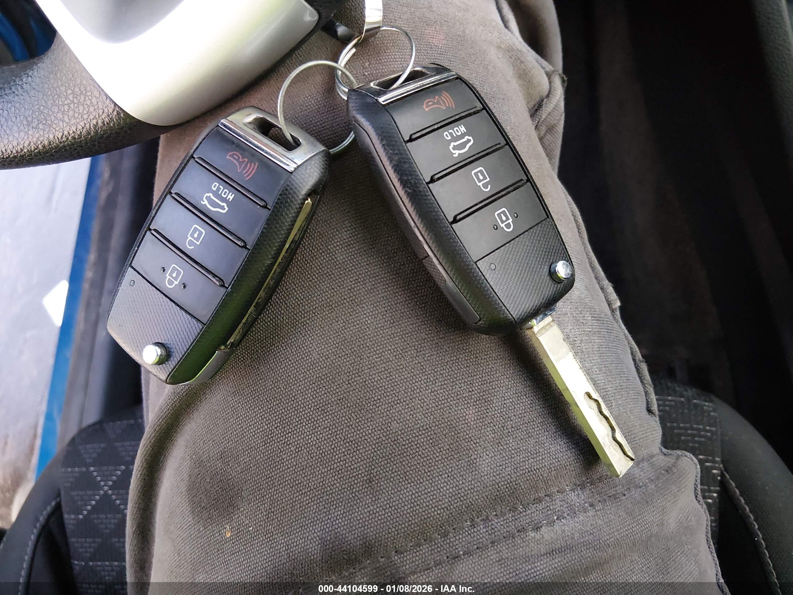 KIA RIO image 11