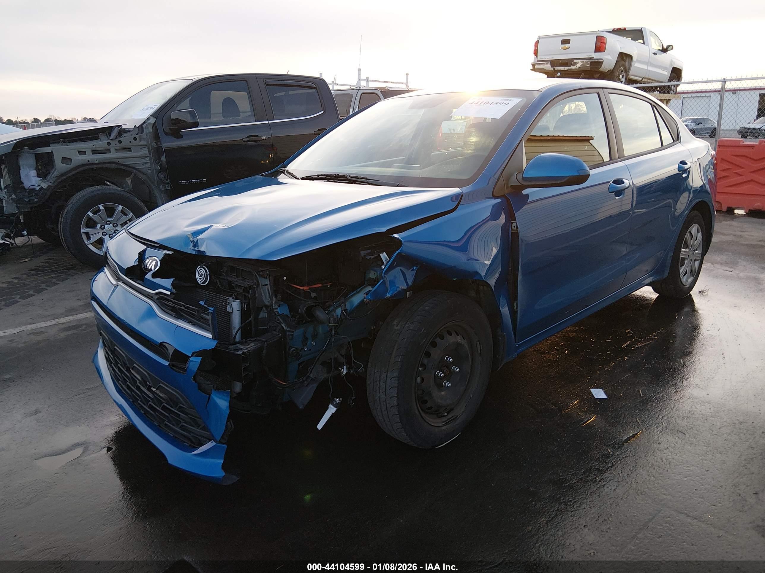 KIA RIO image 2