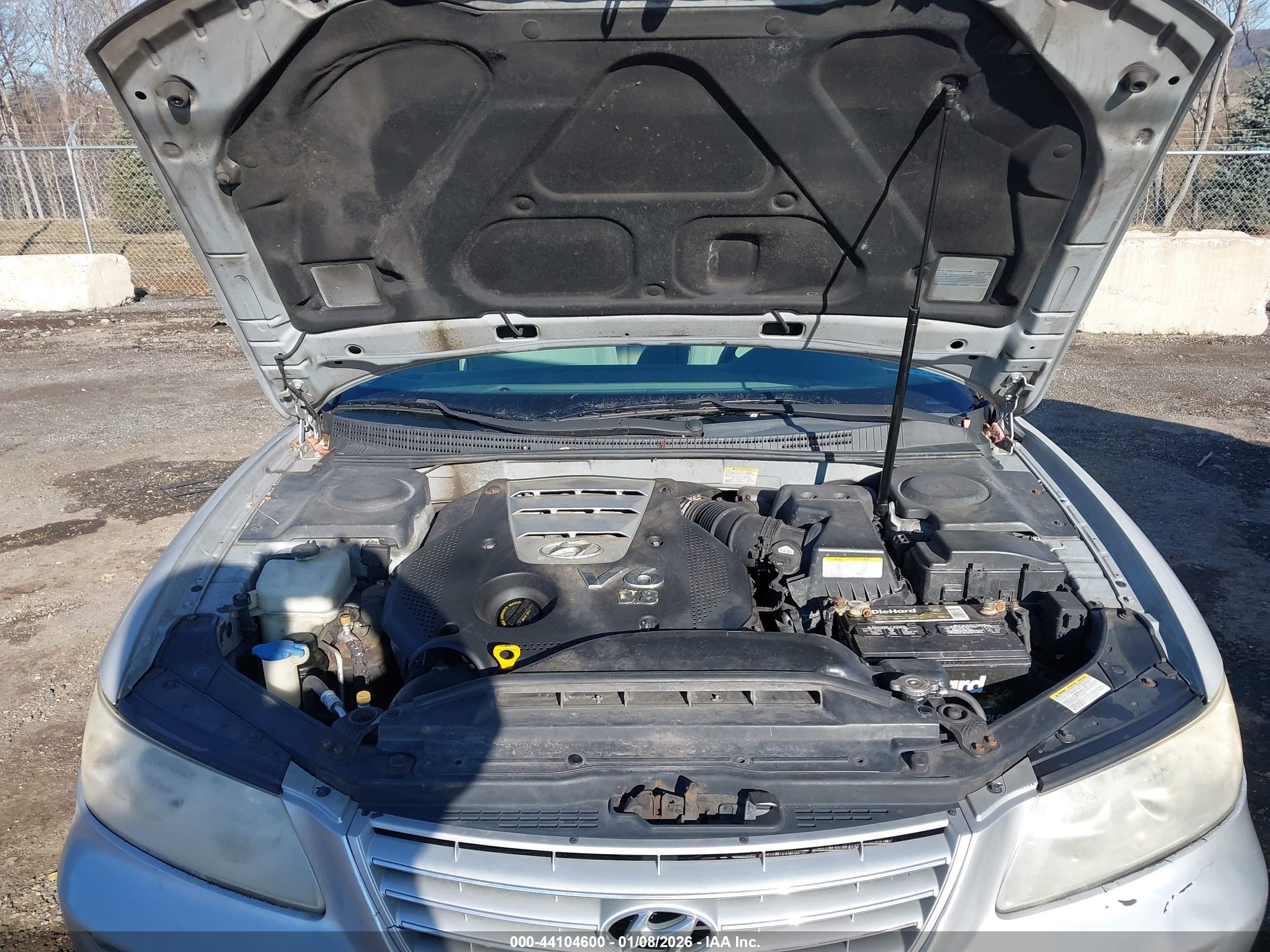HYUNDAI AZERA image 10