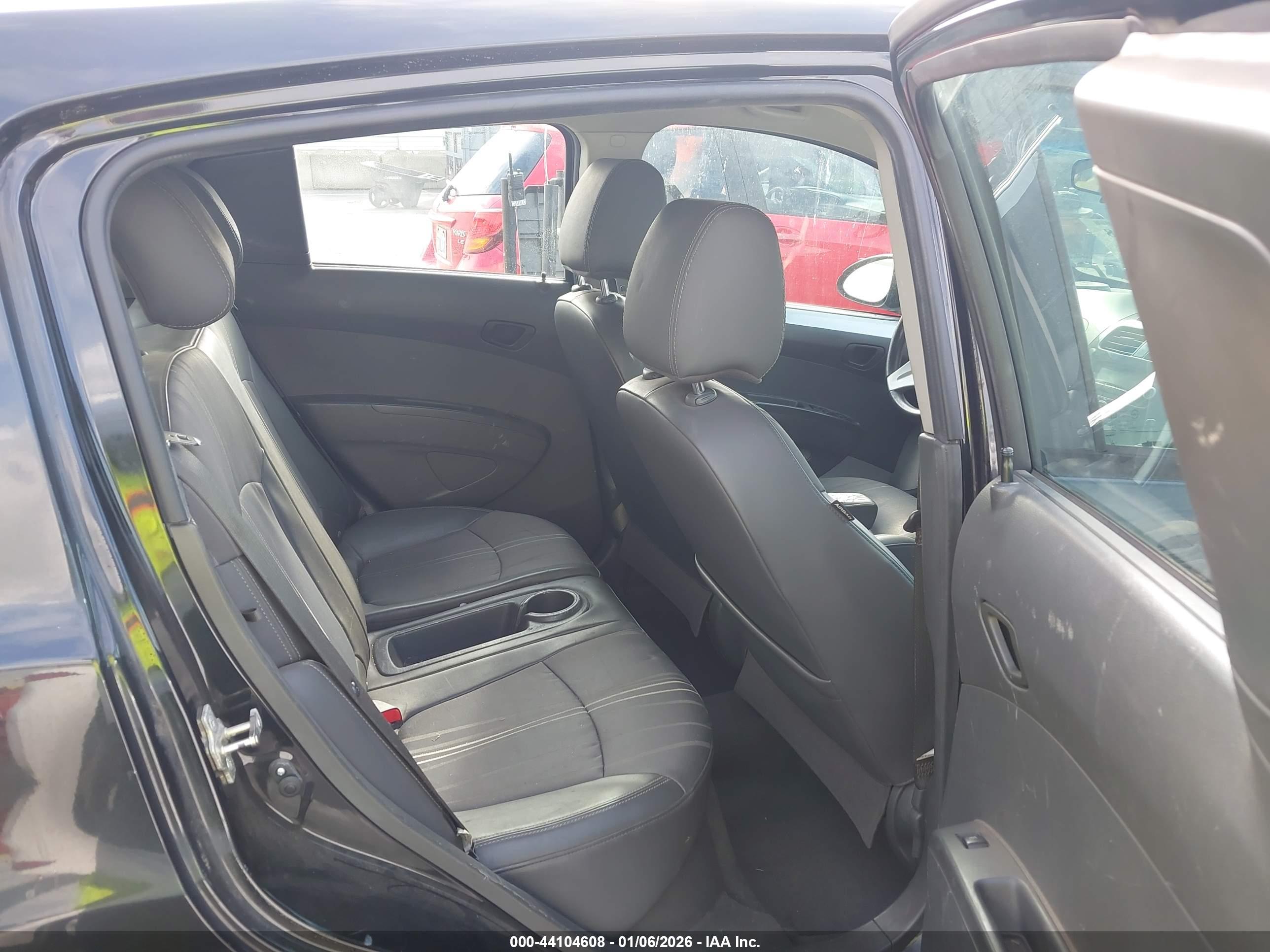 CHEVROLET SPARK image 8
