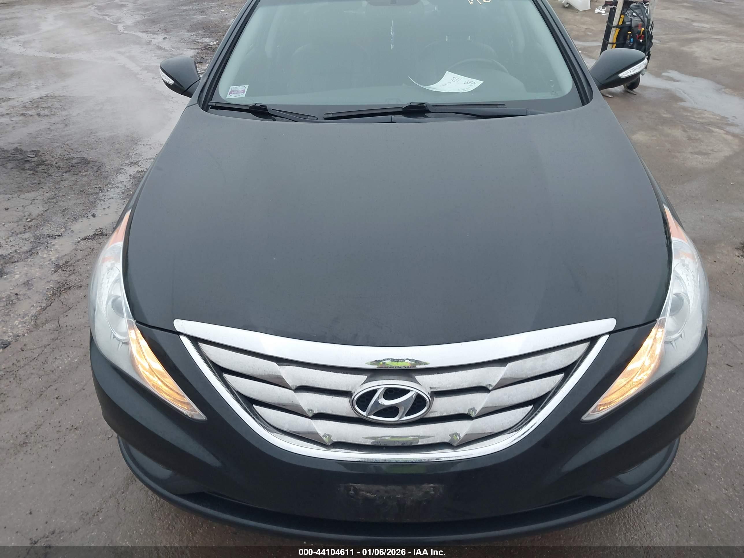 HYUNDAI SONATA image 6