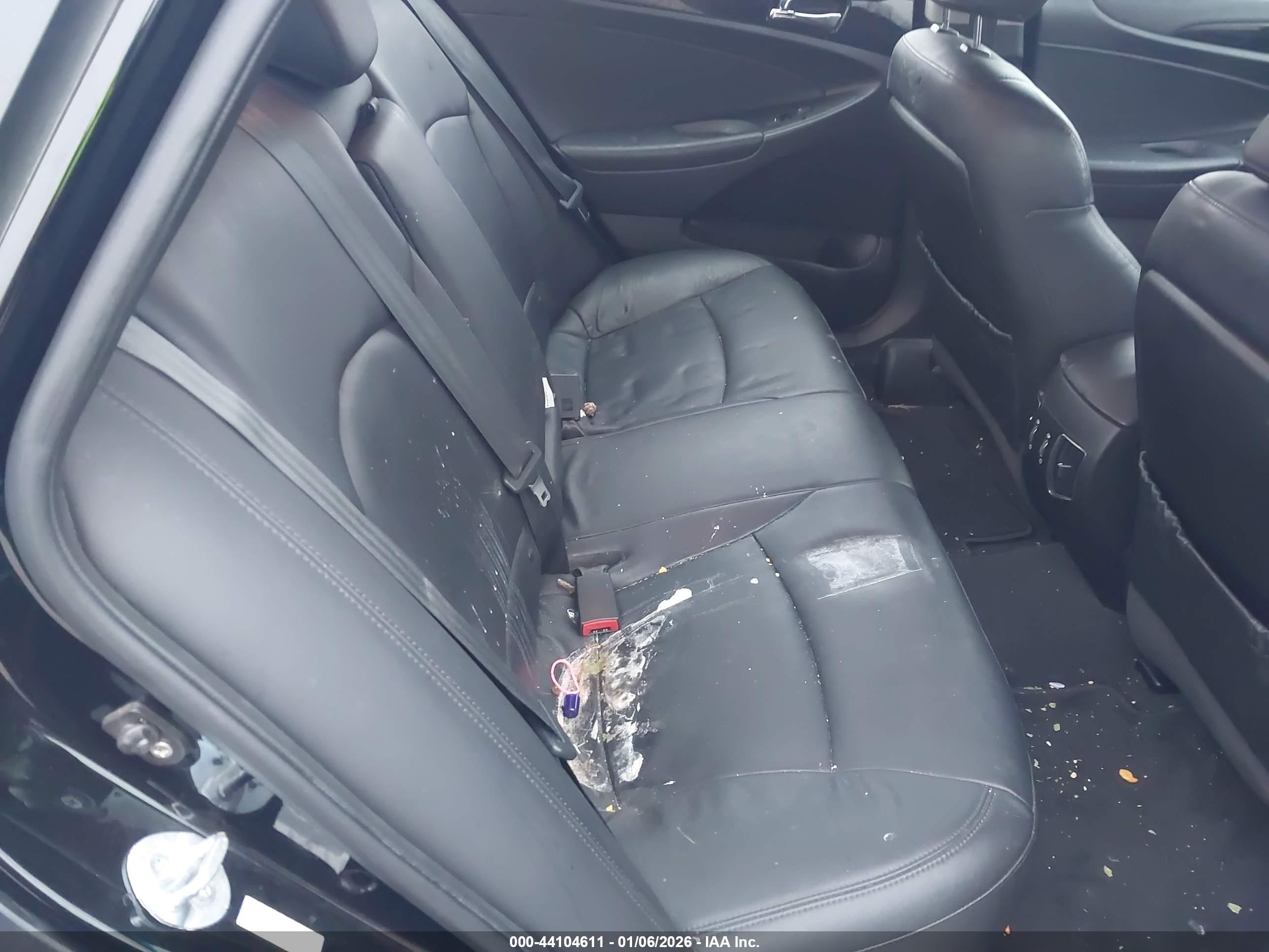 HYUNDAI SONATA image 8