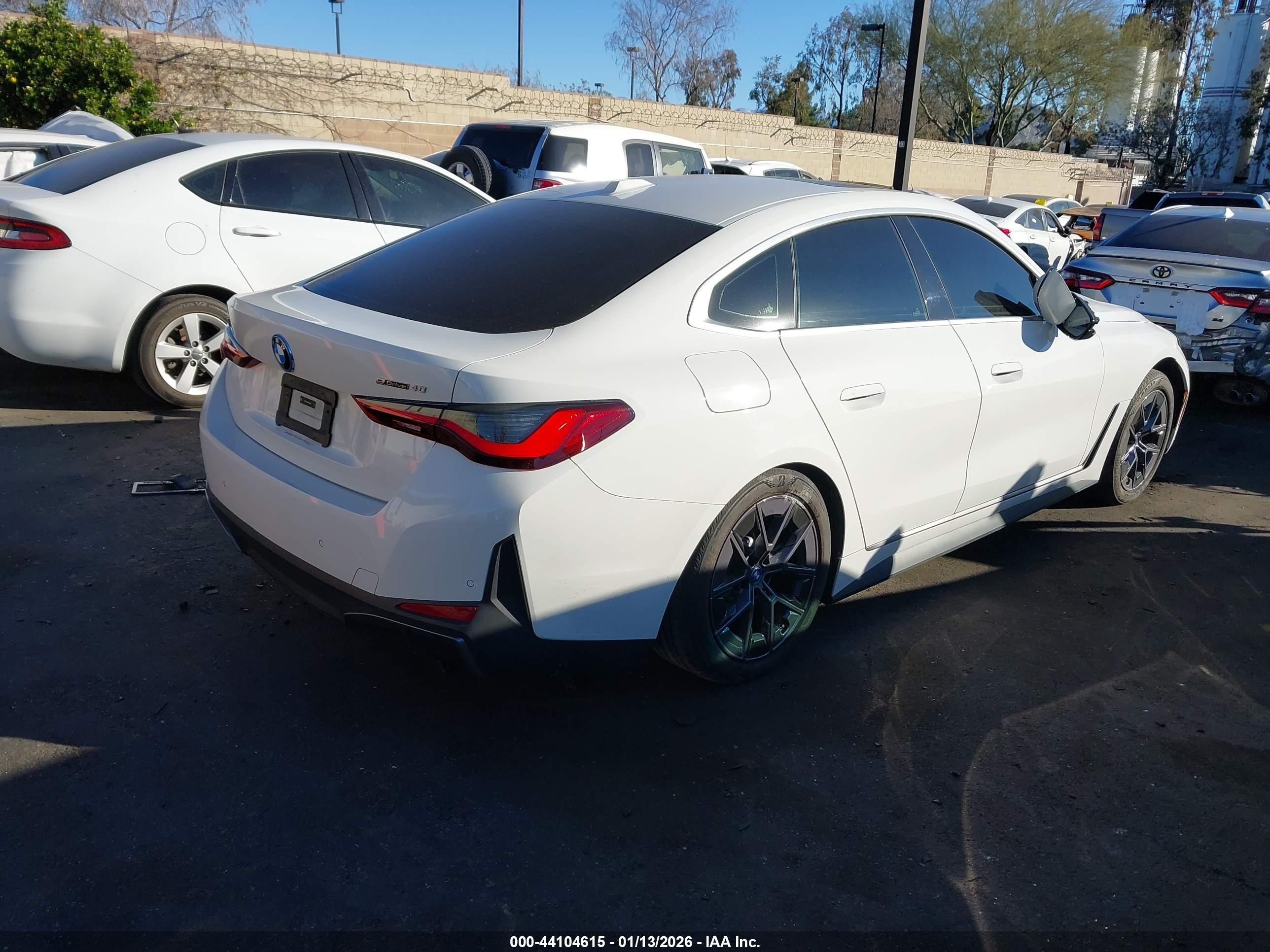 BMW I4 image 4