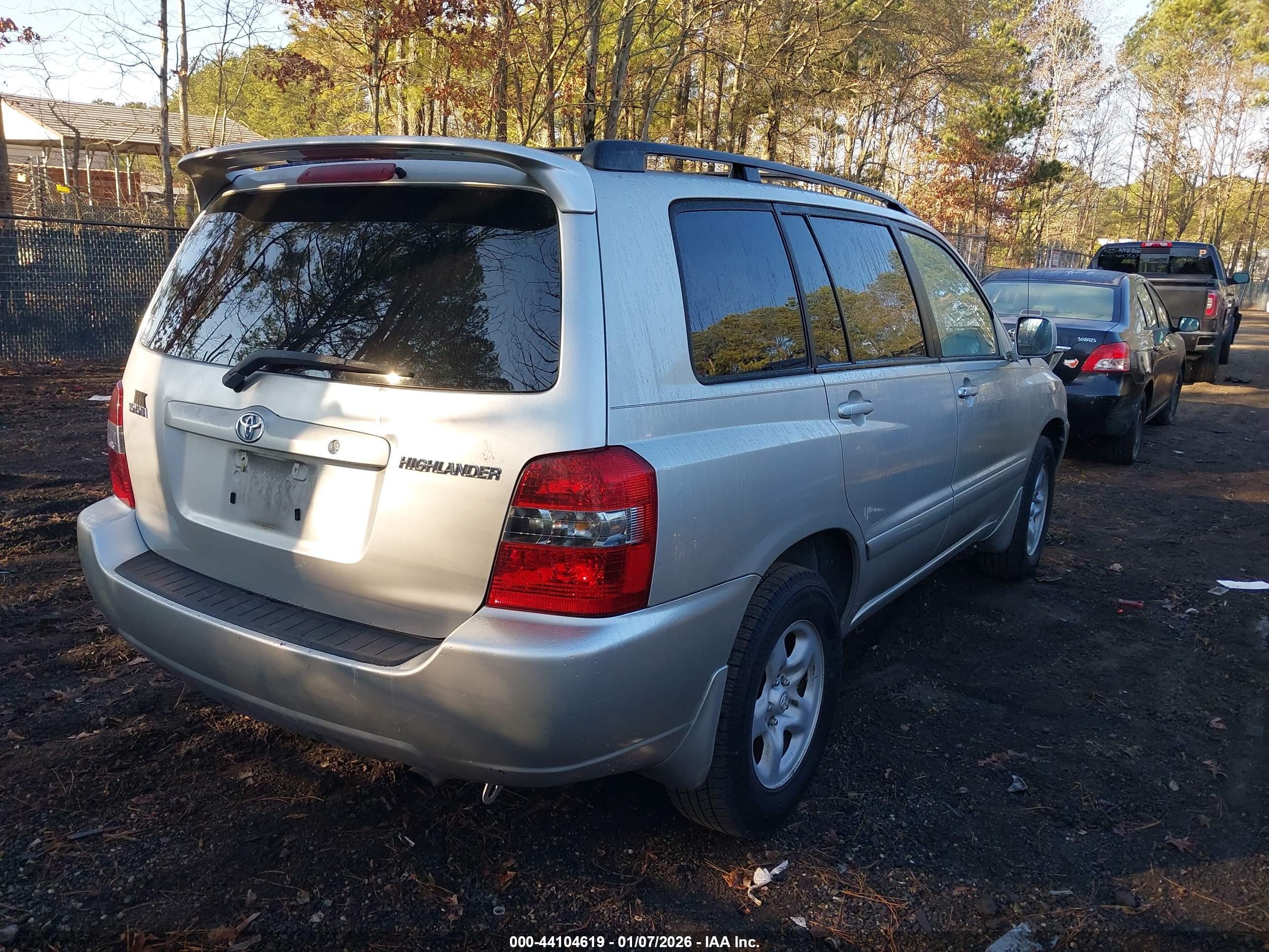TOYOTA HIGHLANDER image 4