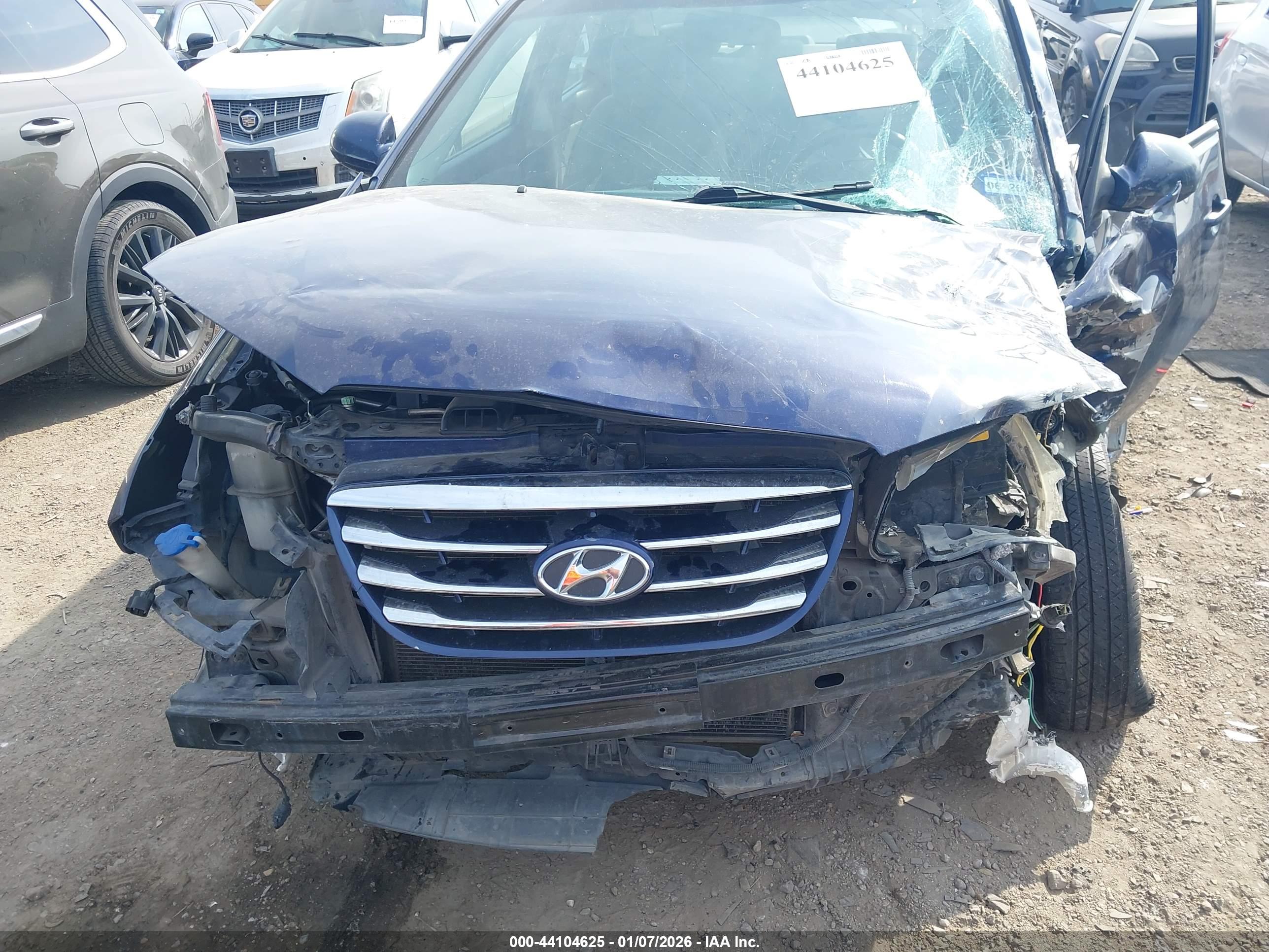 HYUNDAI ELANTRA image 6