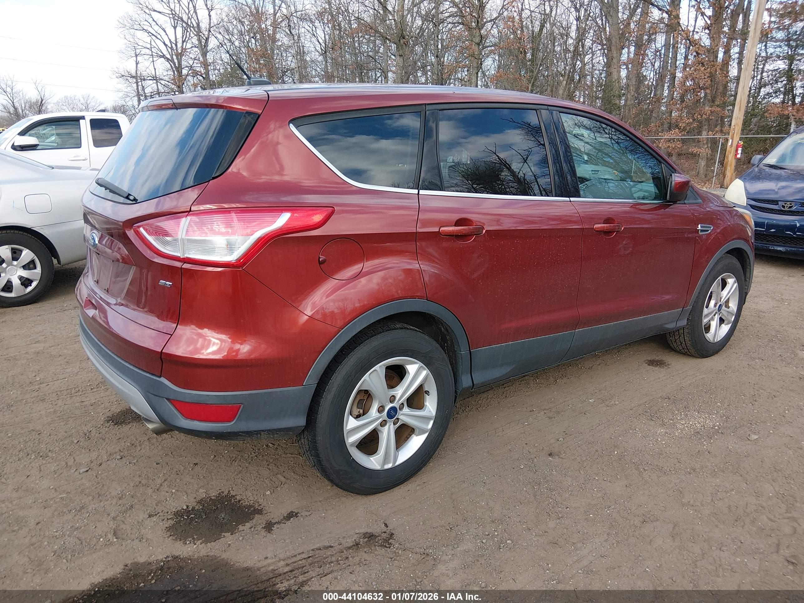 FORD ESCAPE image 4
