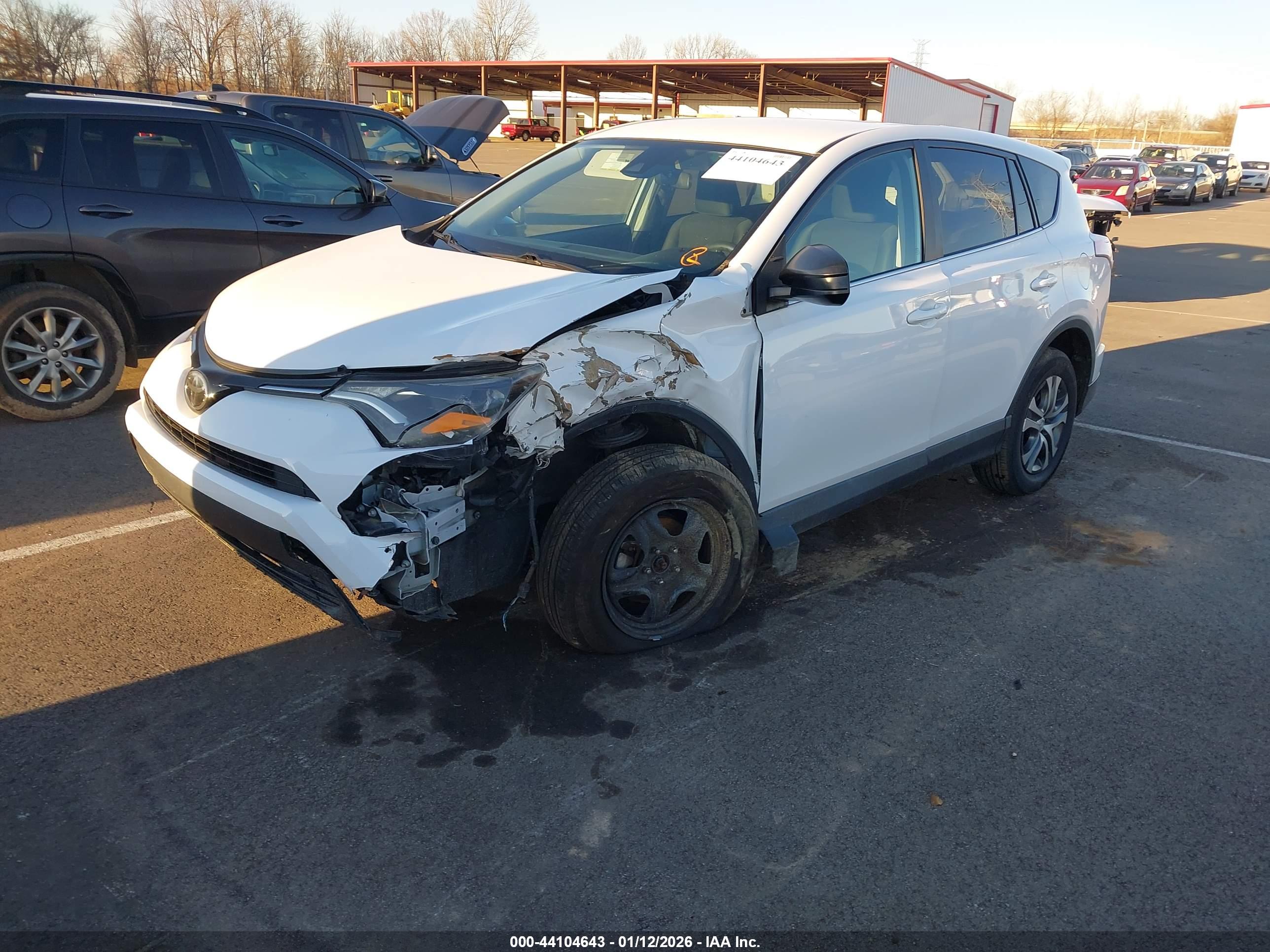 TOYOTA RAV4 image 2