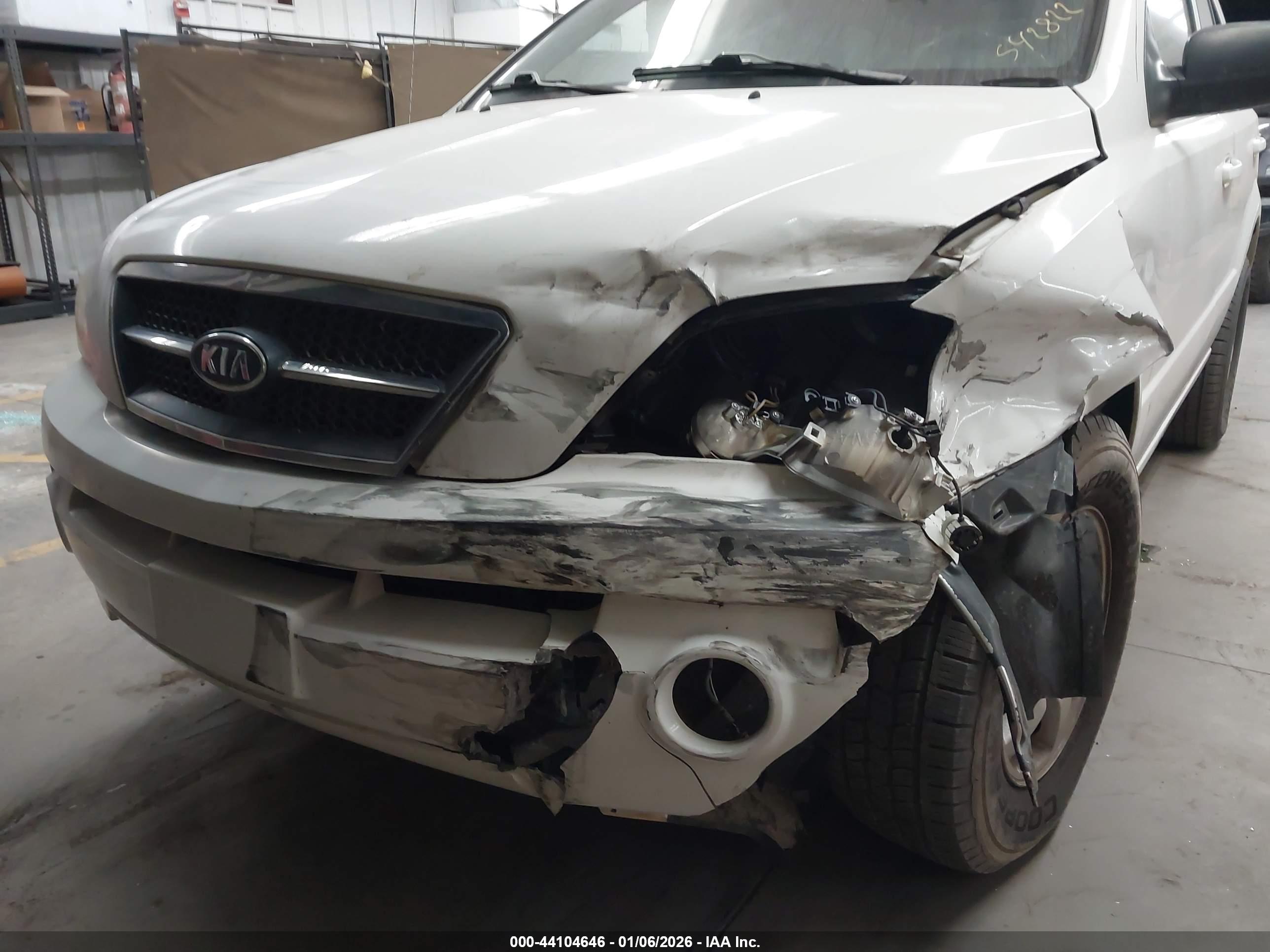 KIA SORENTO image 6