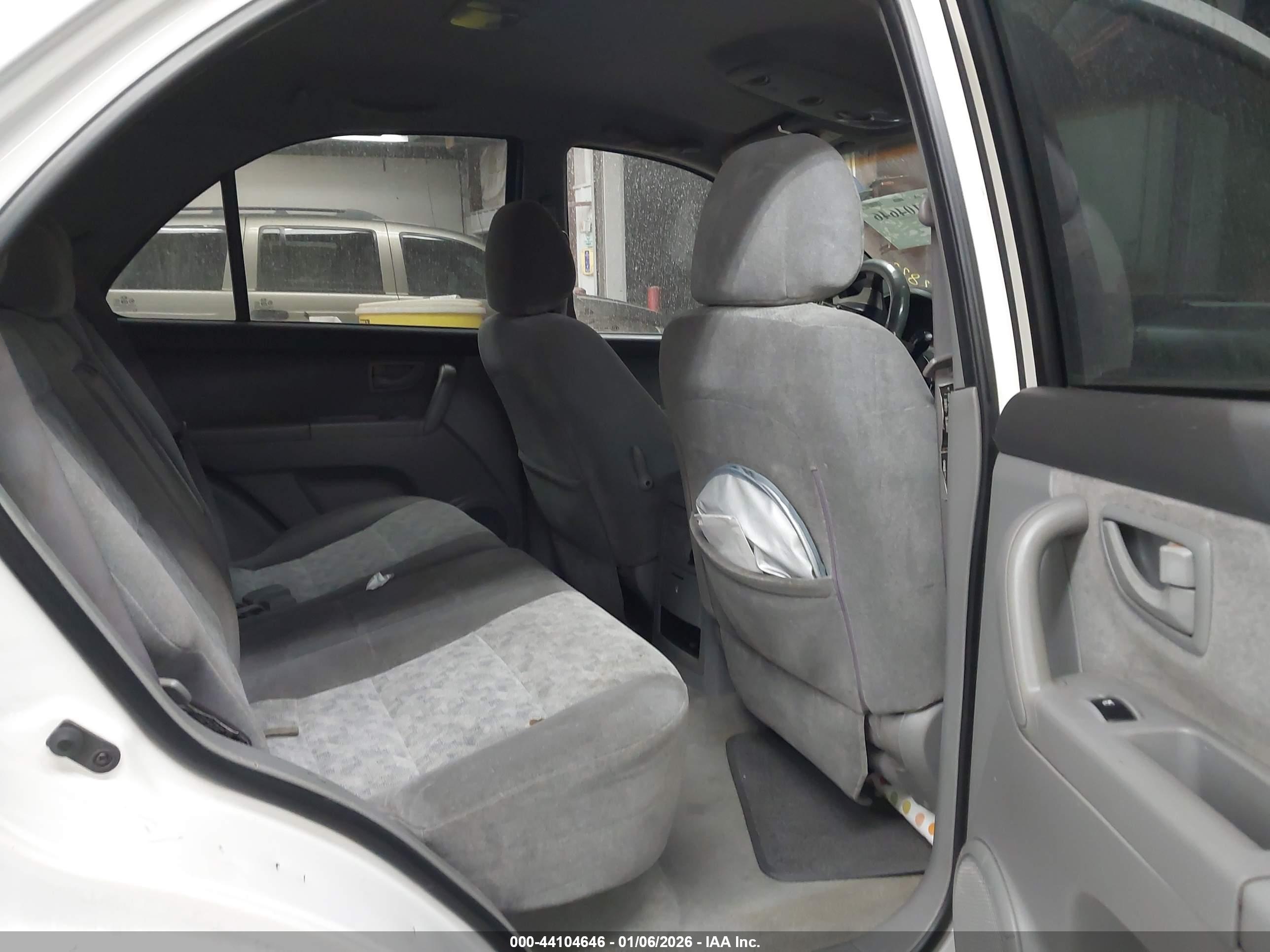 KIA SORENTO image 8