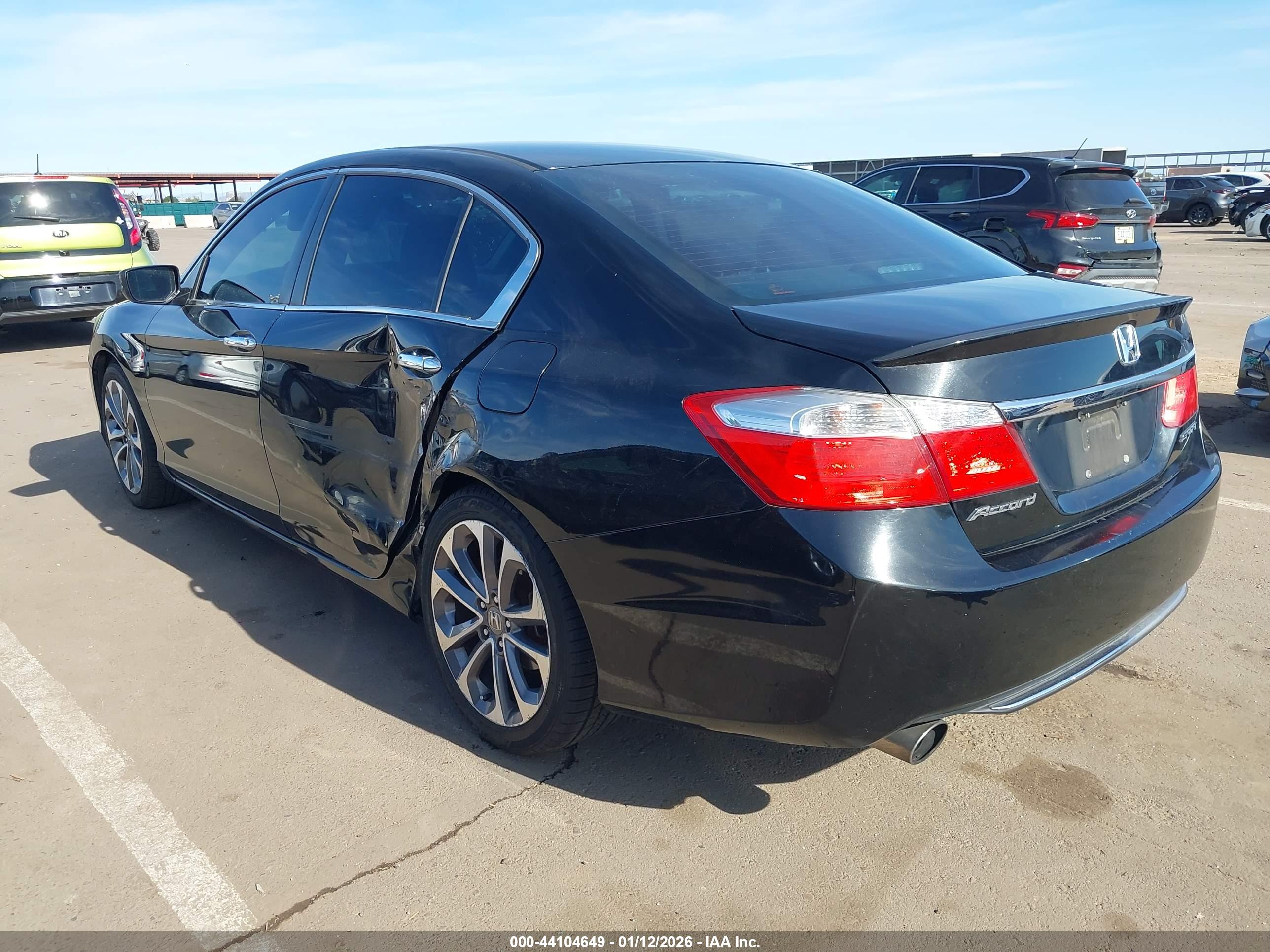 HONDA ACCORD image 3