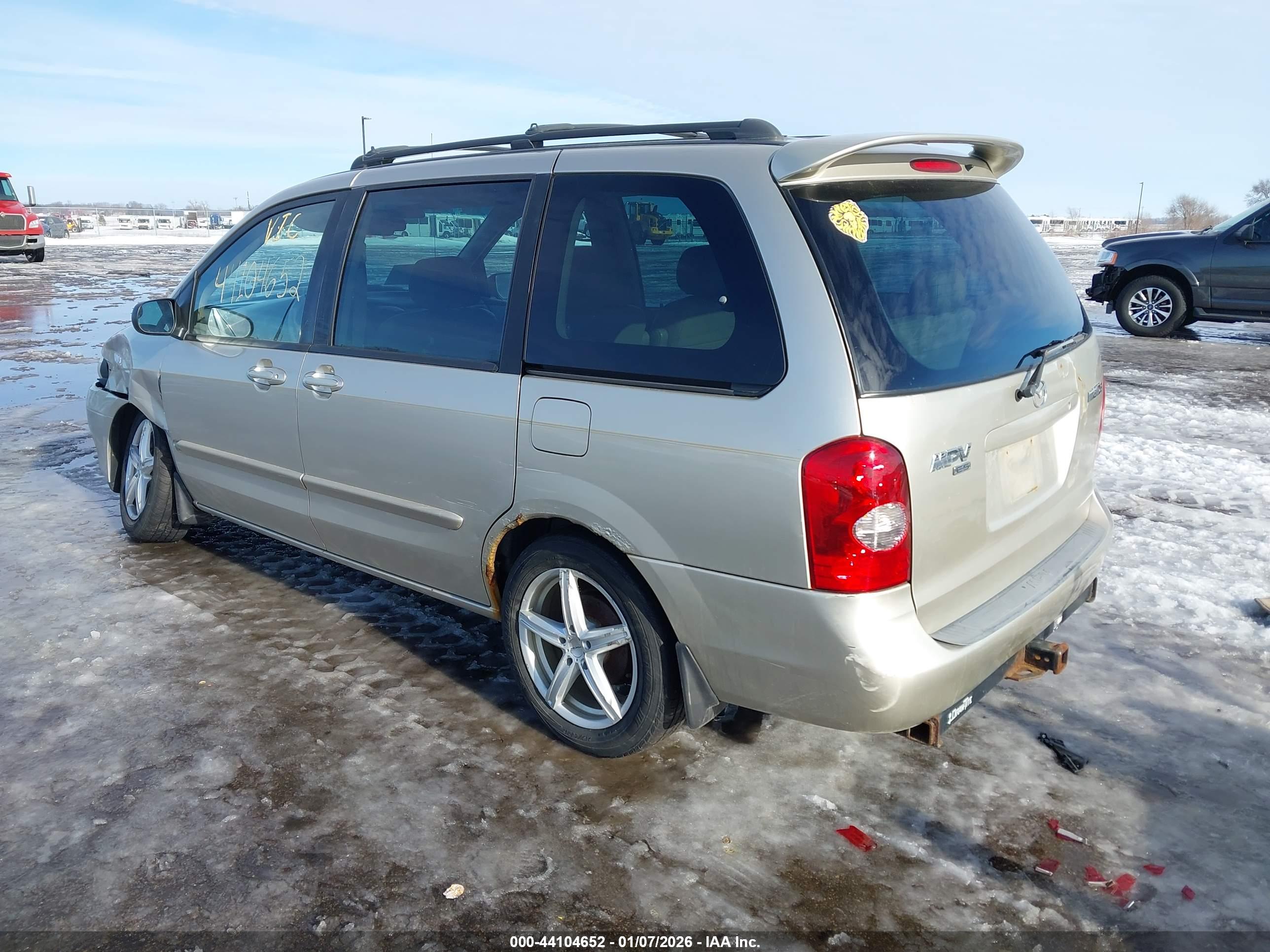 MAZDA MPV image 3