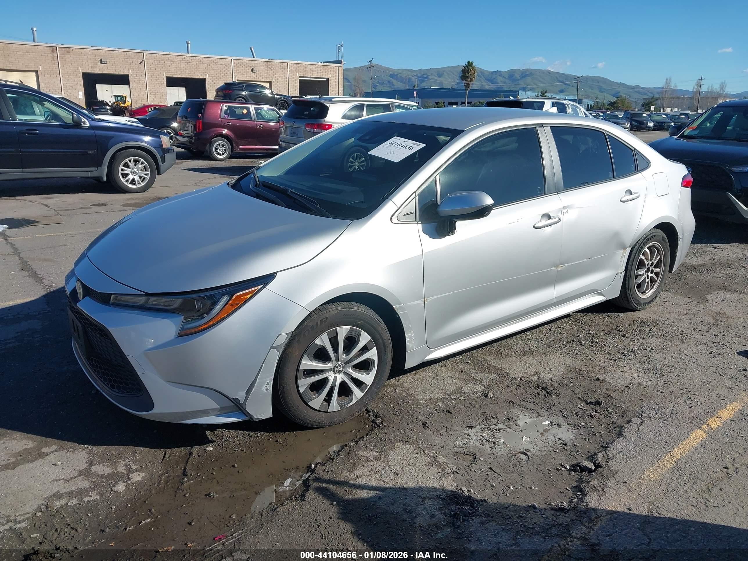 TOYOTA COROLLA image 2