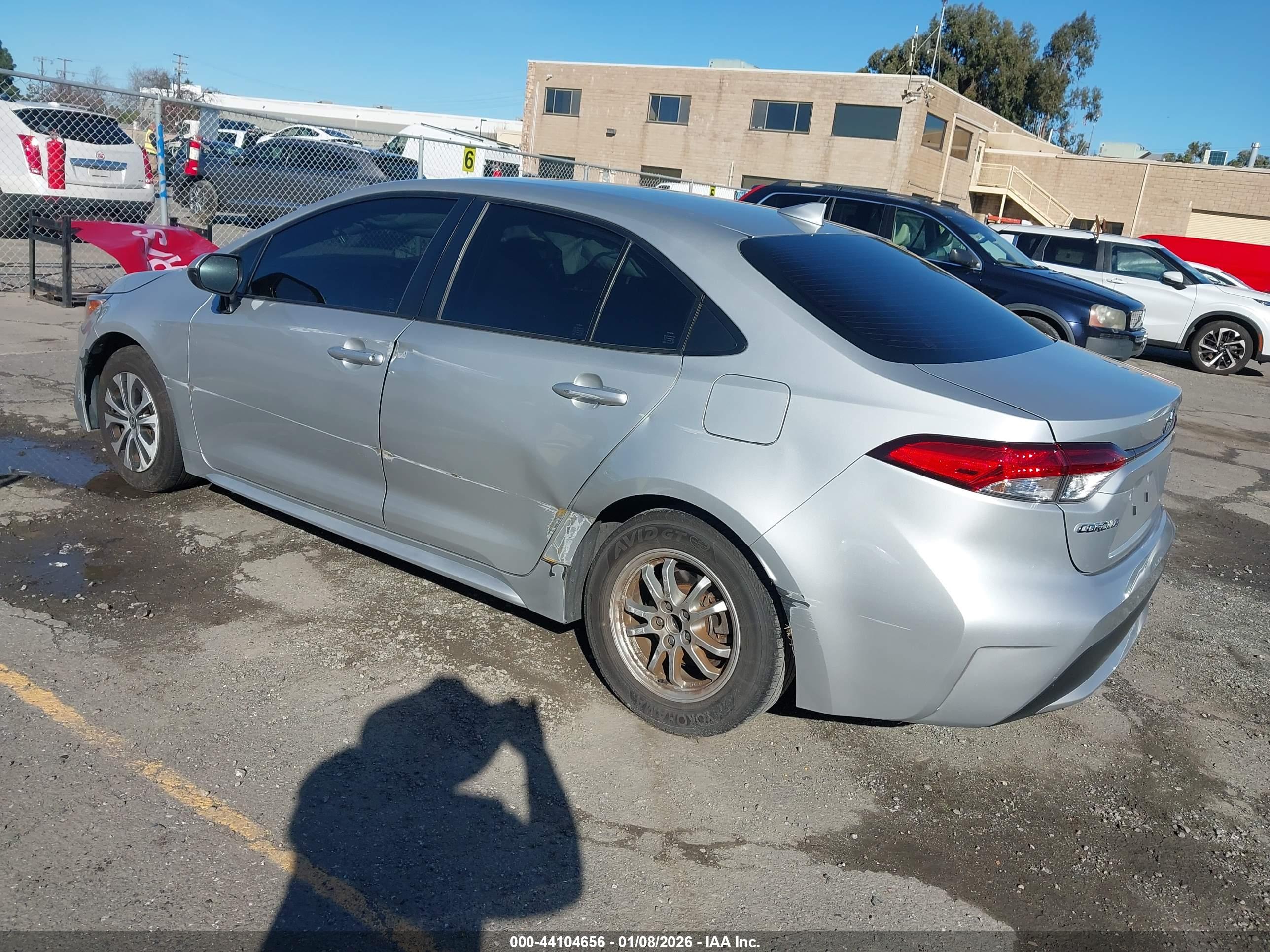 TOYOTA COROLLA image 3