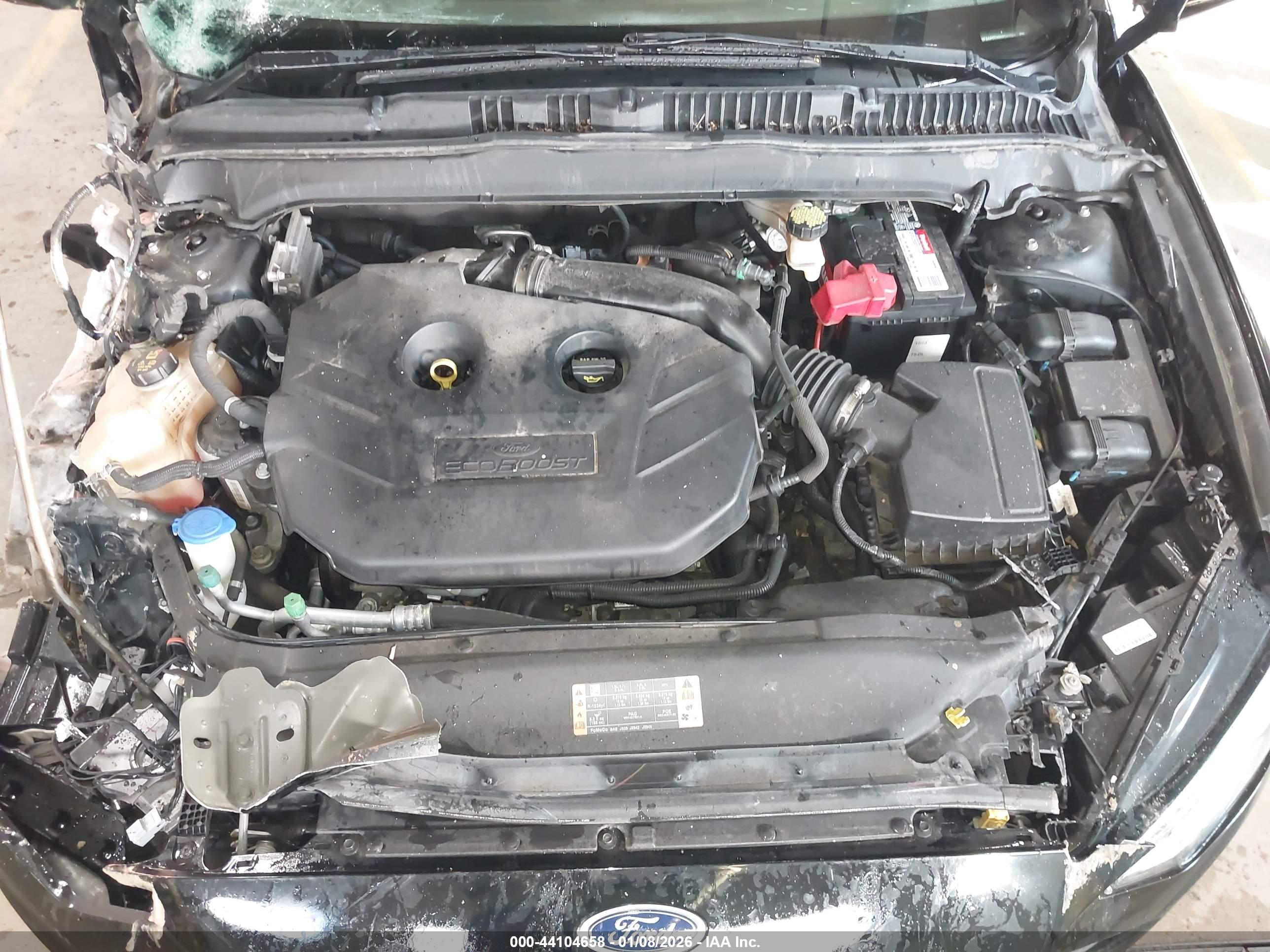 FORD FUSION image 10