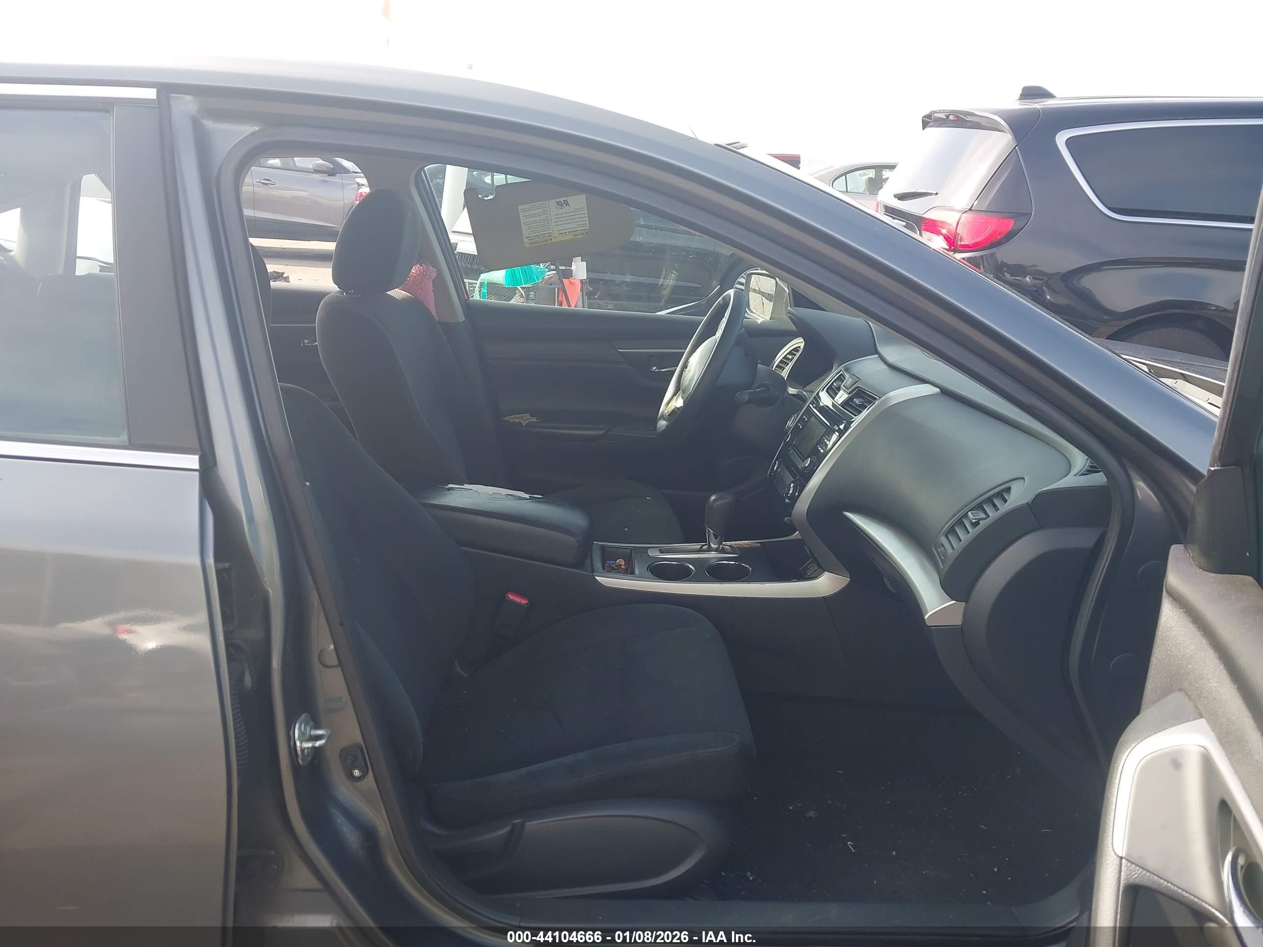 NISSAN ALTIMA image 5