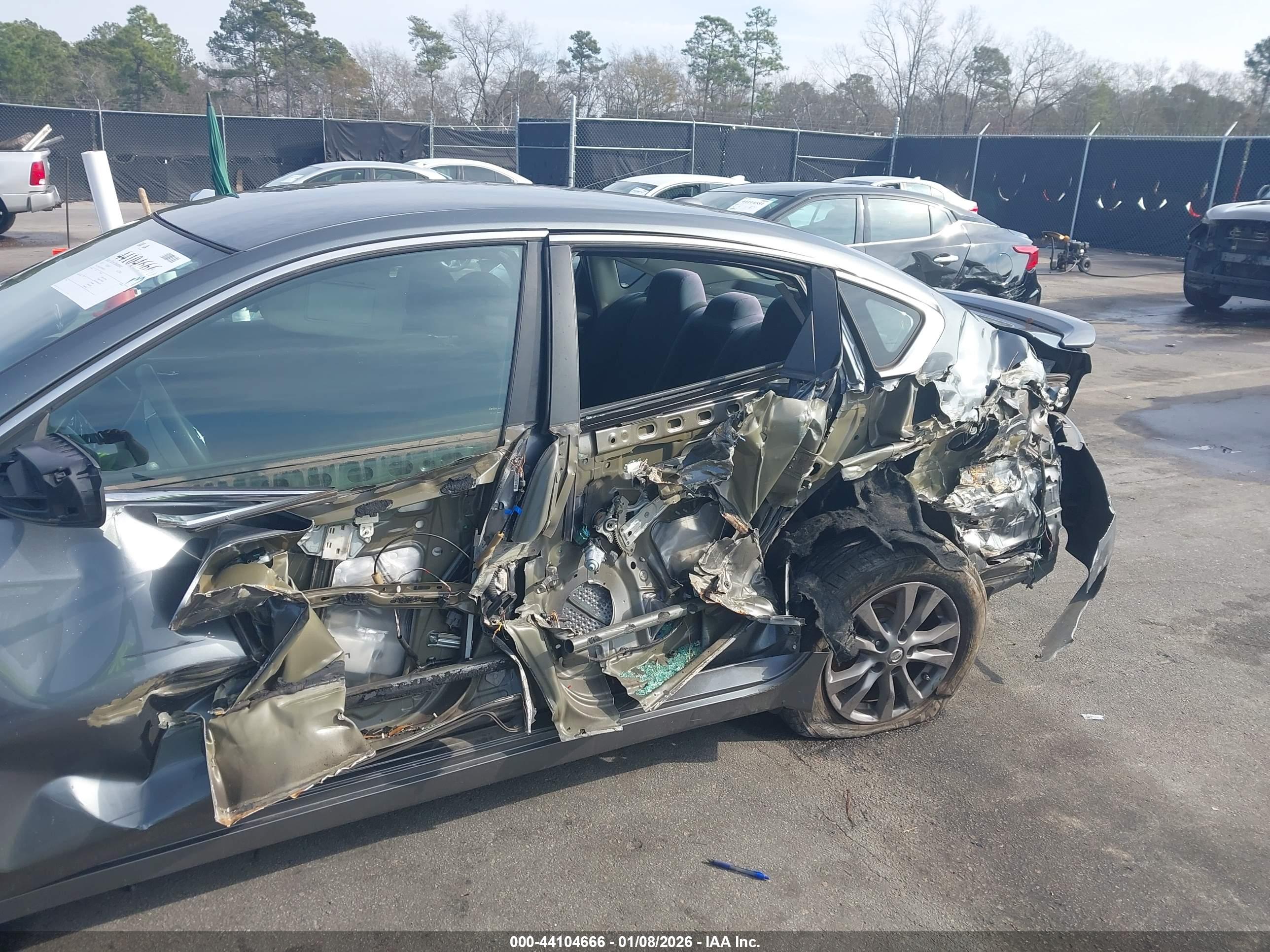 NISSAN ALTIMA image 6