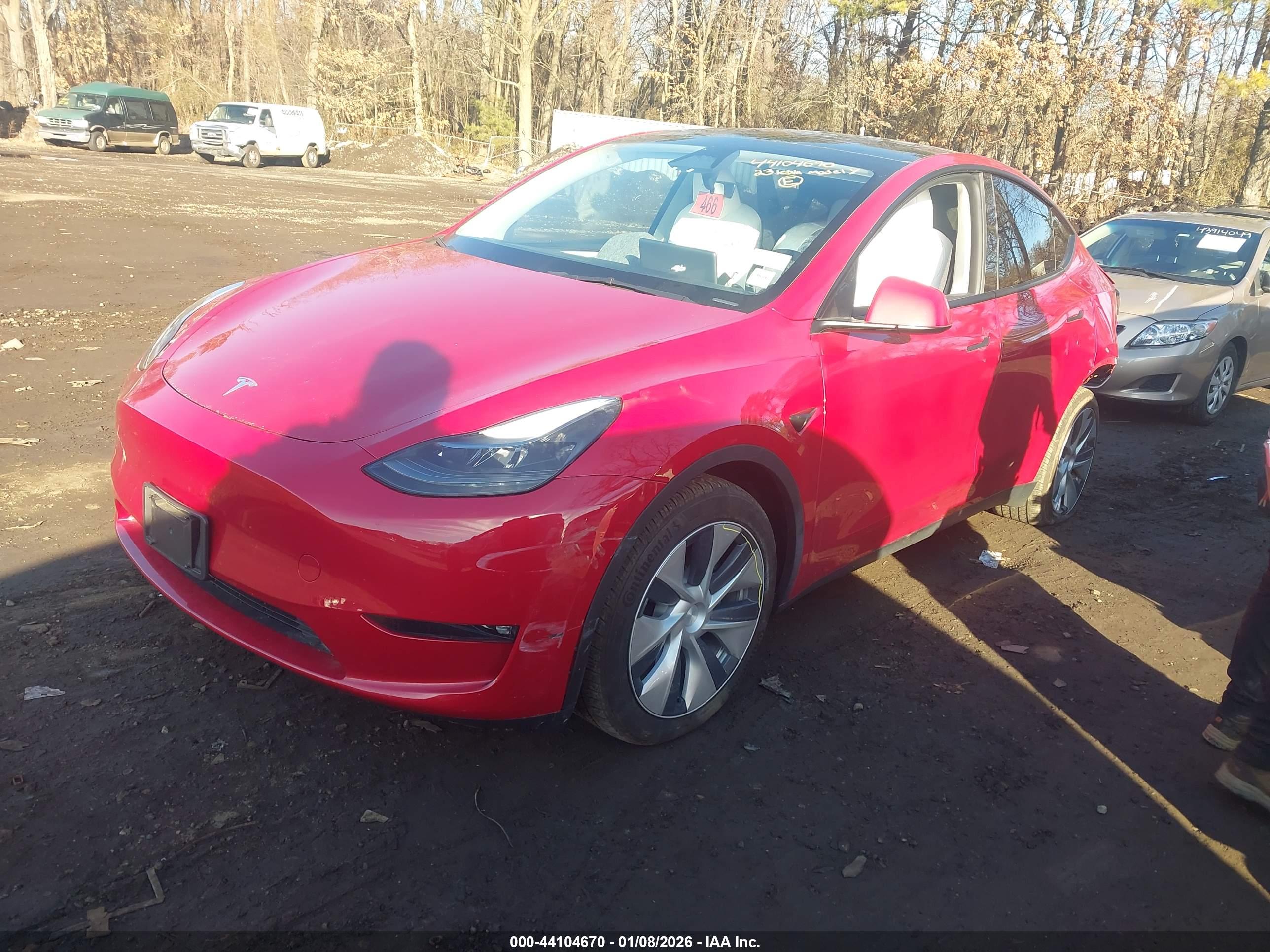 TESLA MODEL image 2