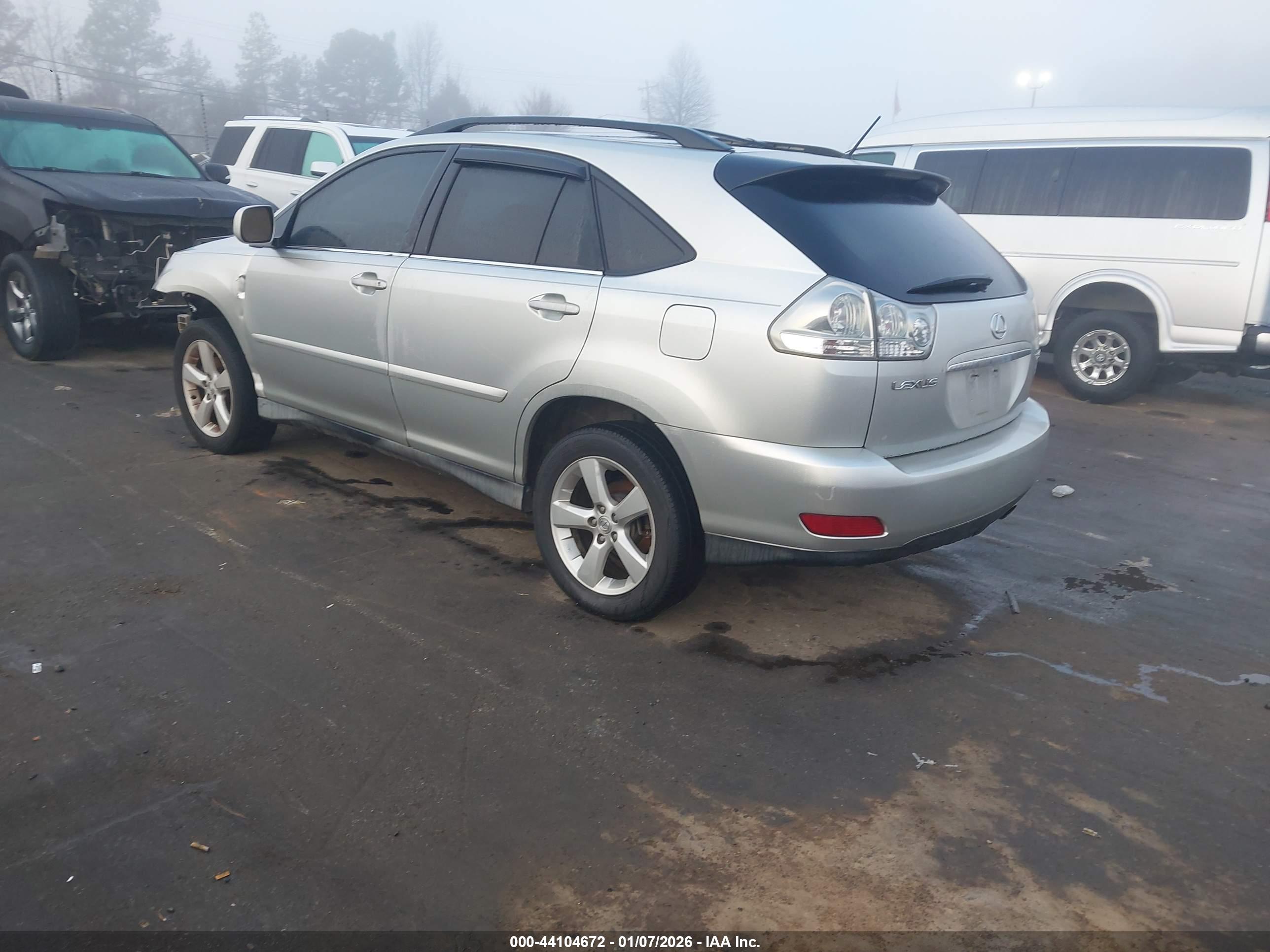 LEXUS RX image 3