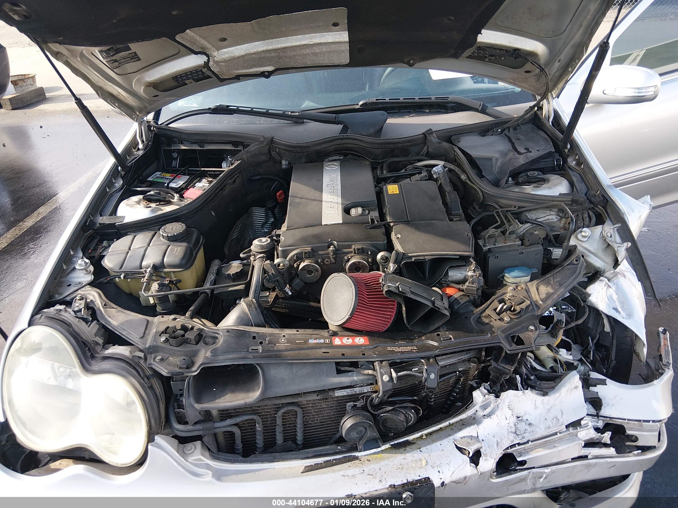 MERCEDES-BENZ C image 10