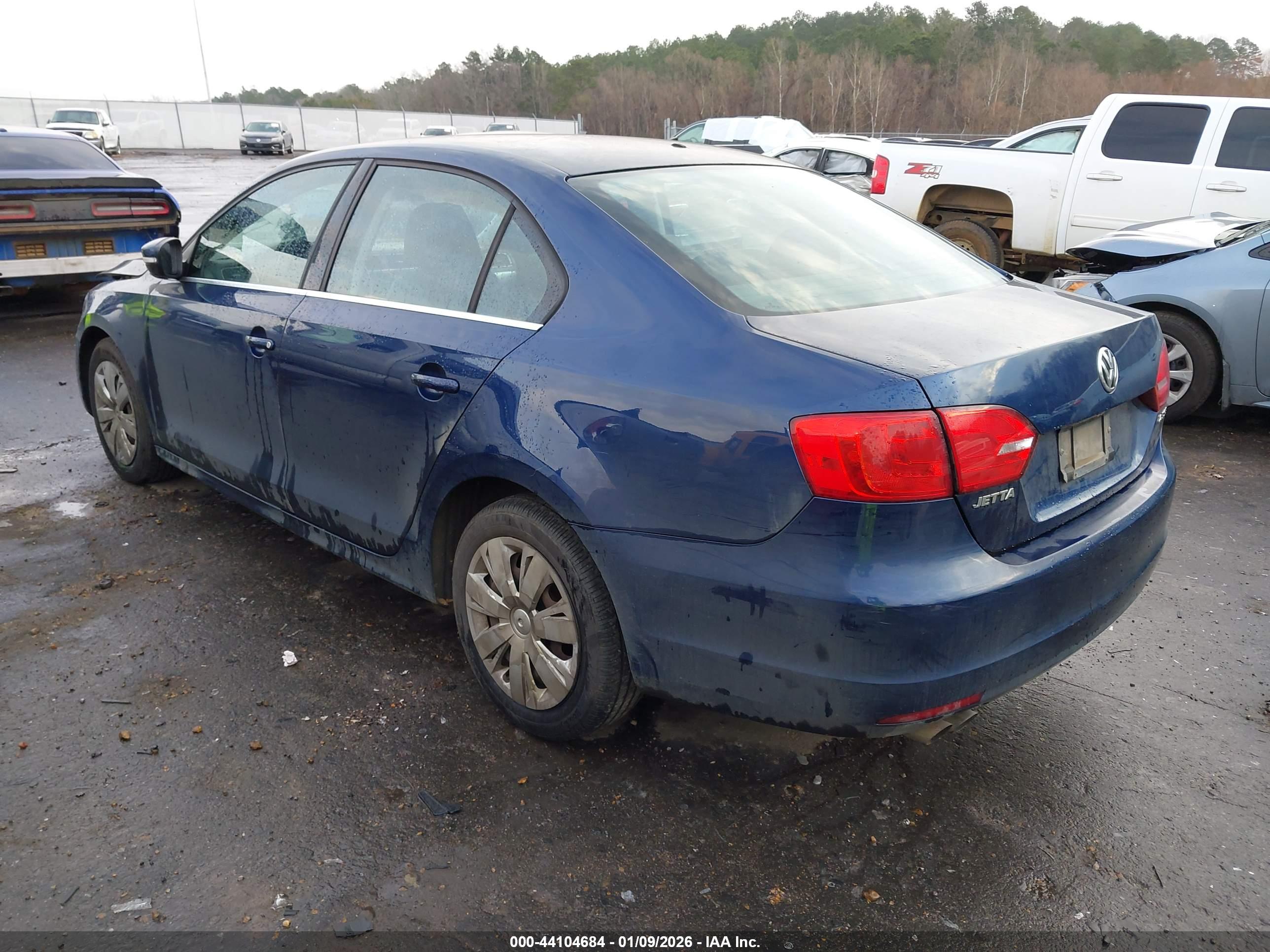 VOLKSWAGEN JETTA image 3
