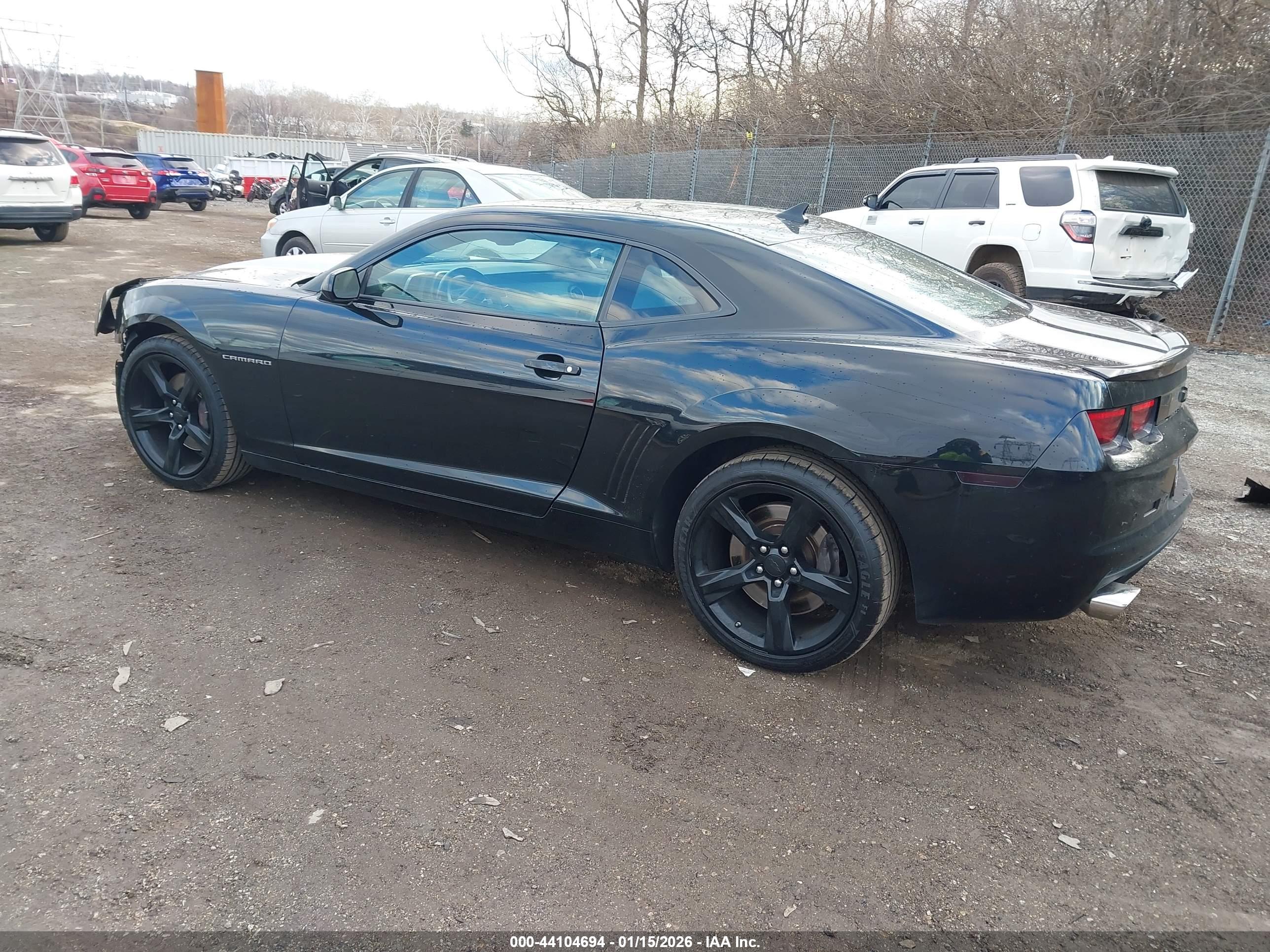 CHEVROLET CAMARO image 3
