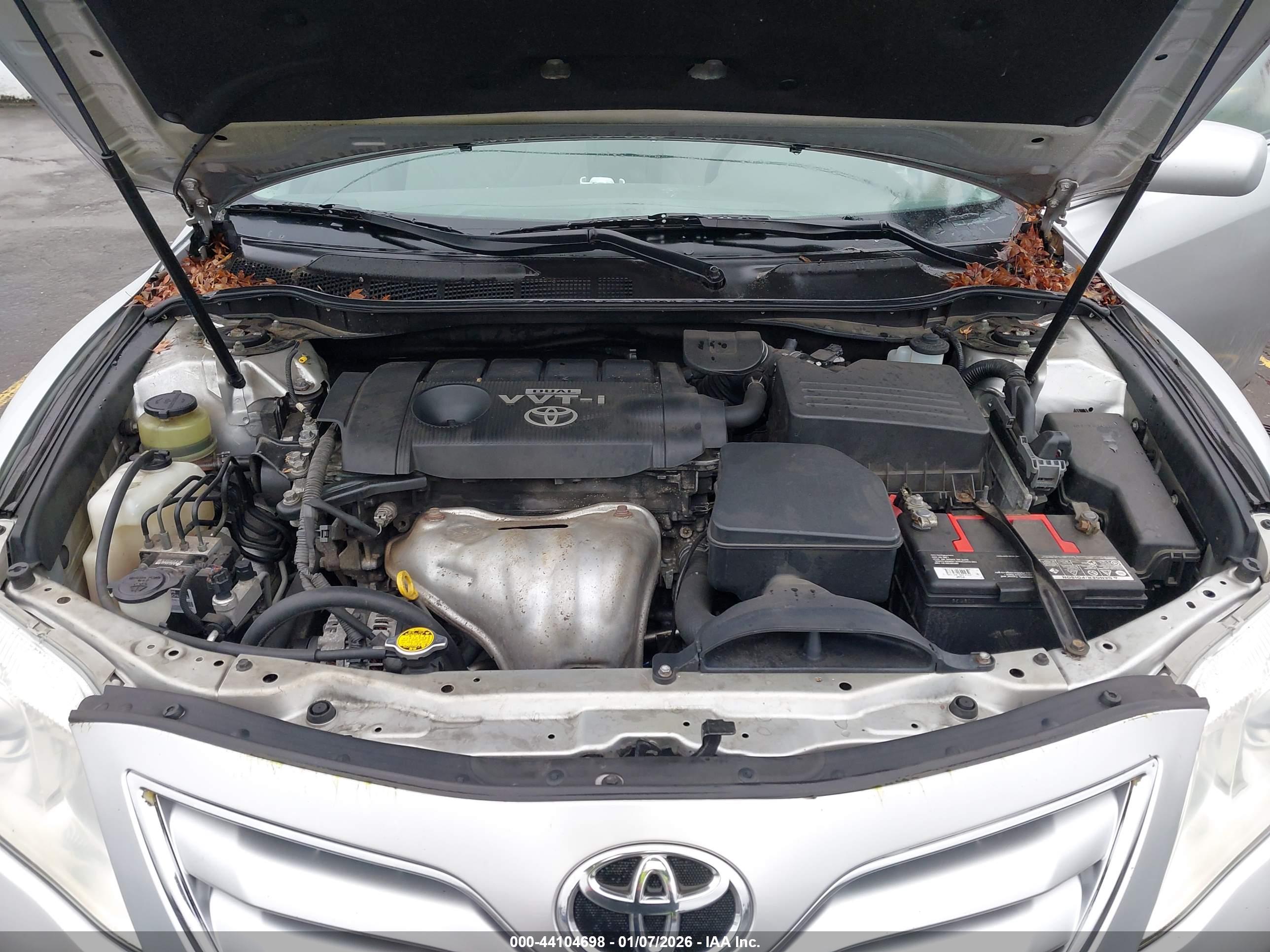TOYOTA CAMRY image 10