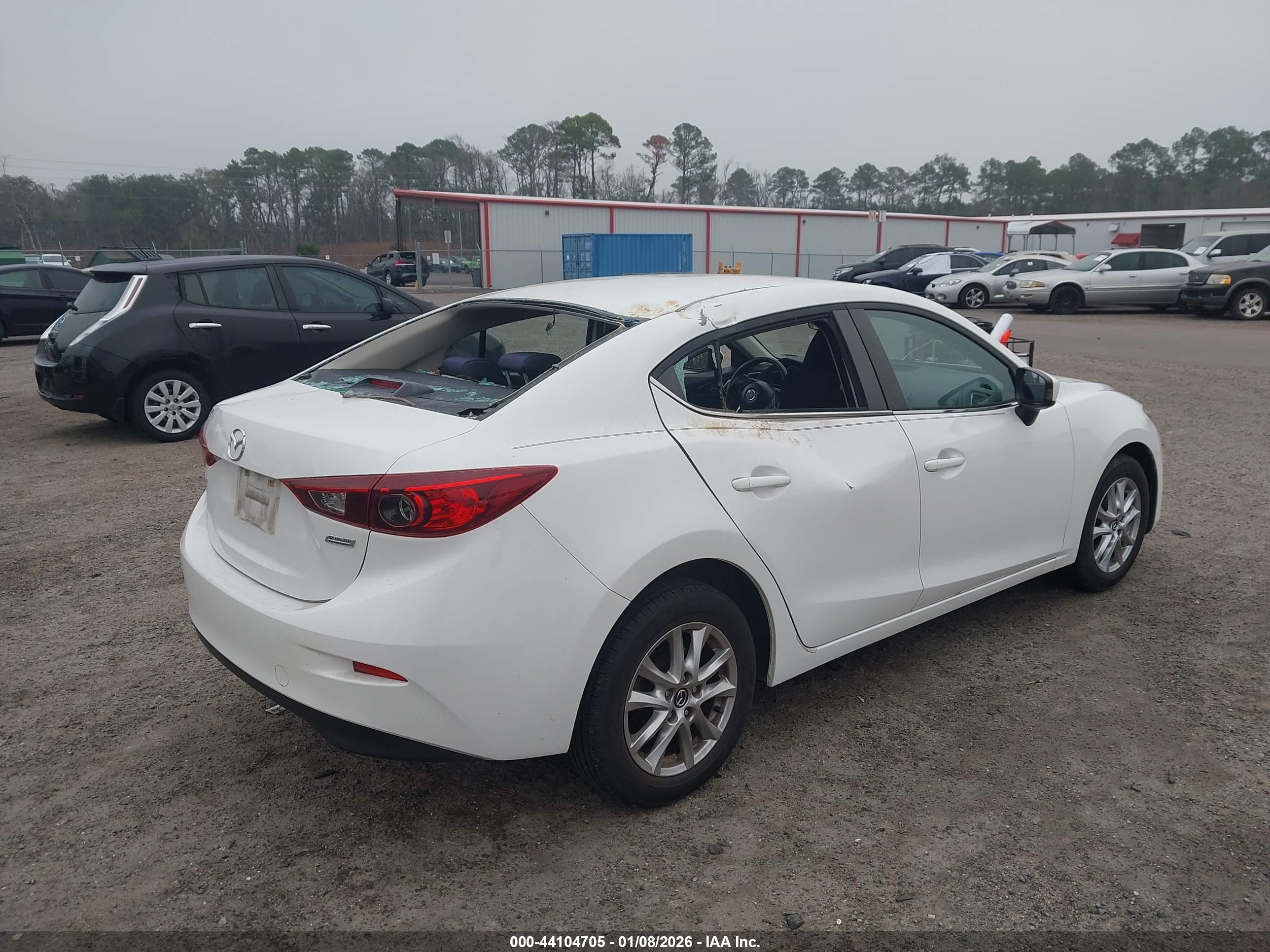 MAZDA MAZDA3 image 6