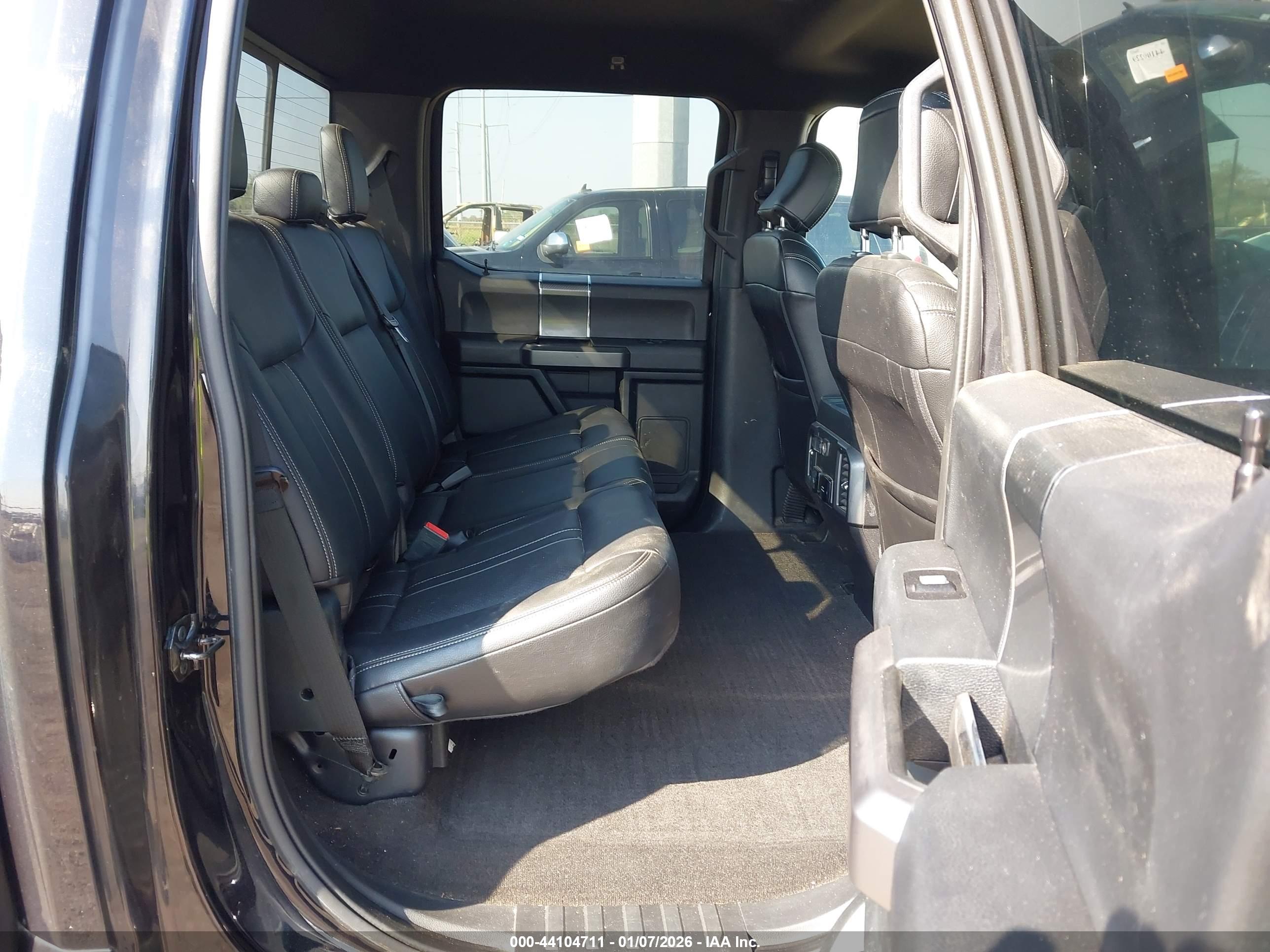 FORD F-150 image 8