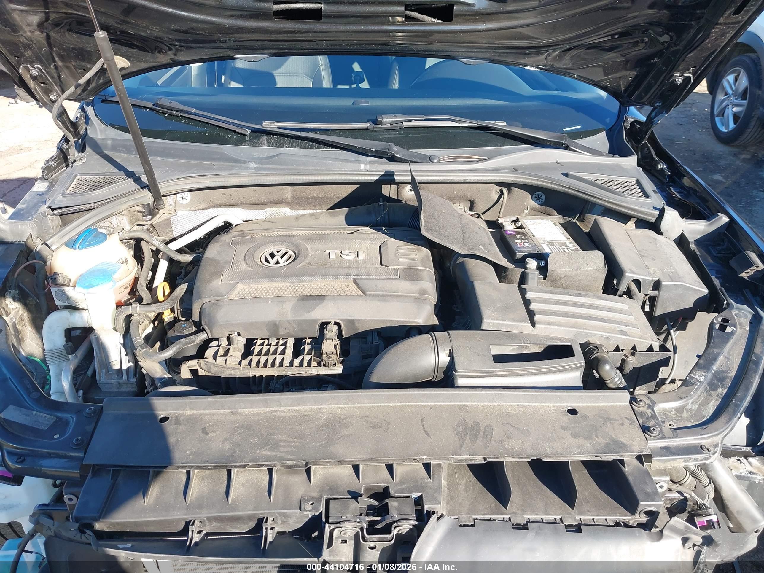 VOLKSWAGEN PASSAT image 10