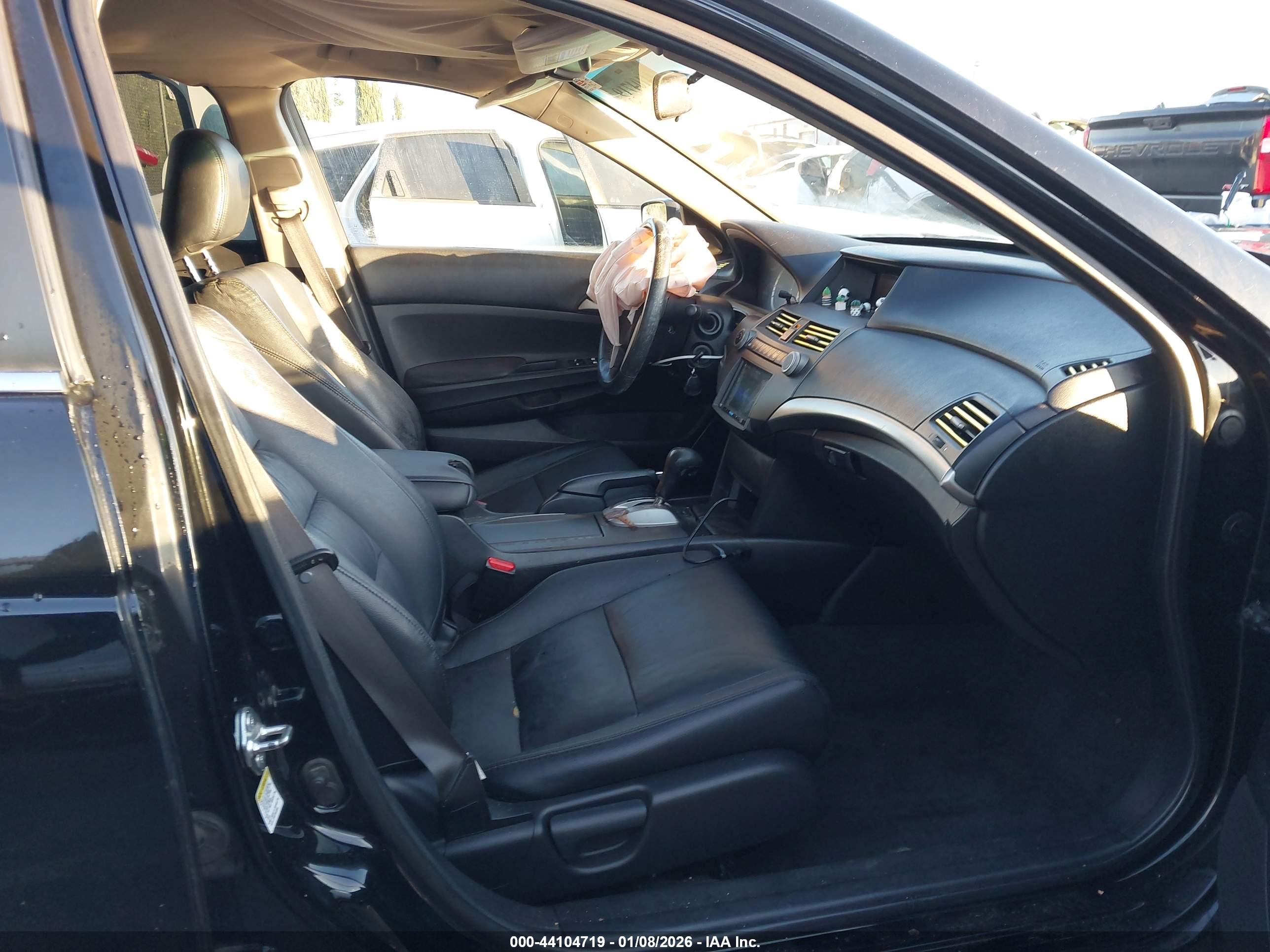 HONDA ACCORD image 5
