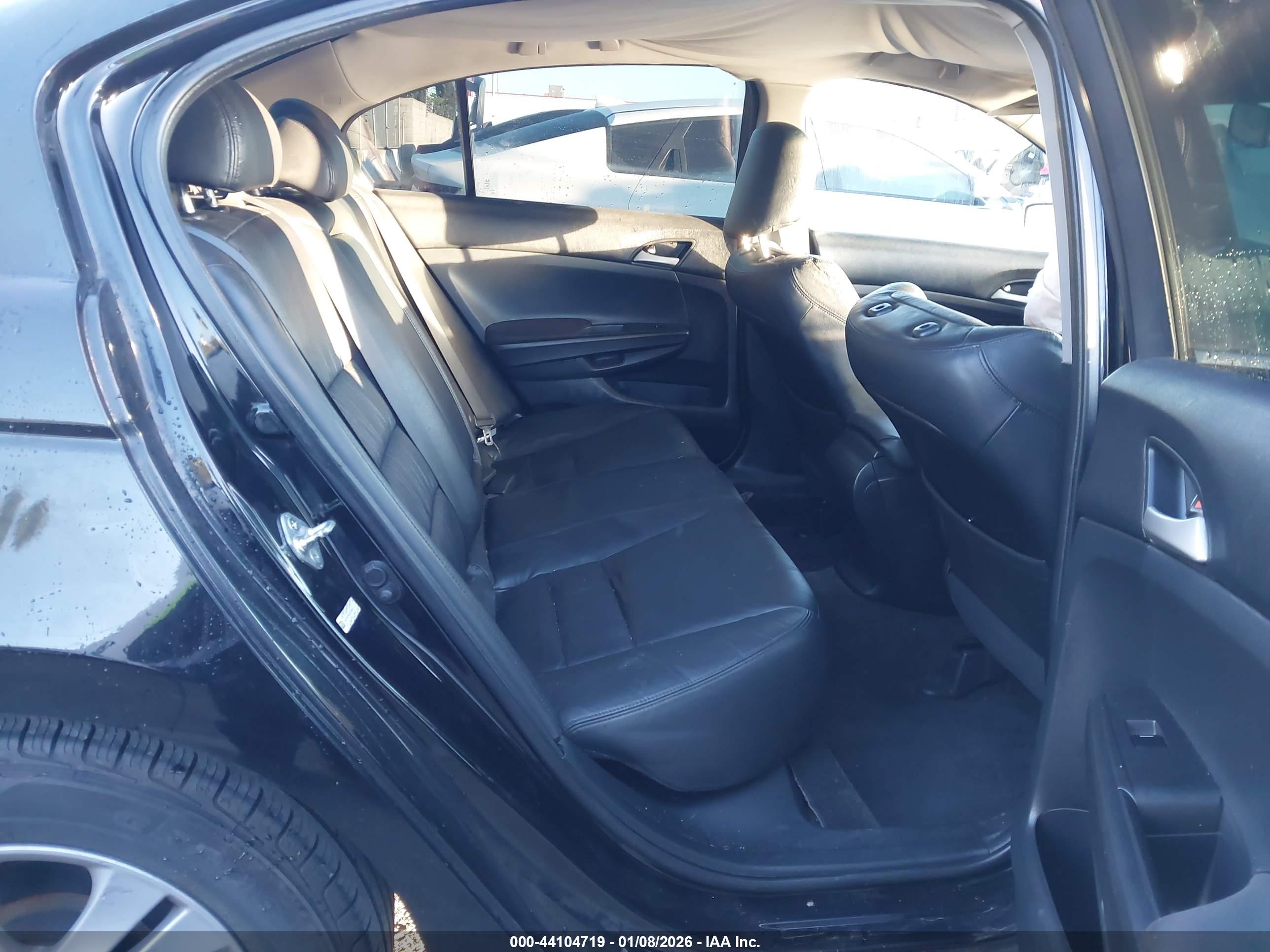 HONDA ACCORD image 8