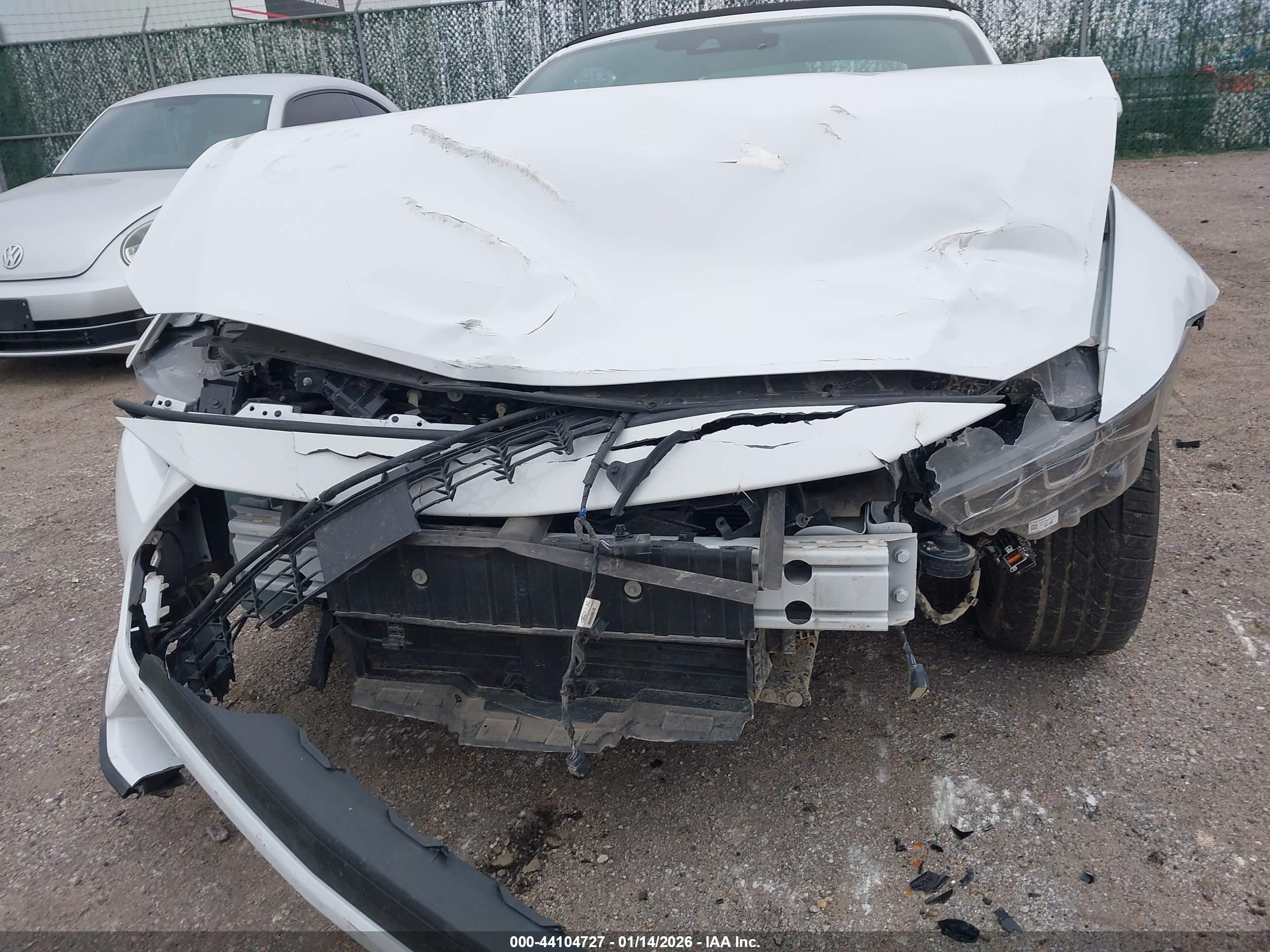 FORD MUSTANG image 6