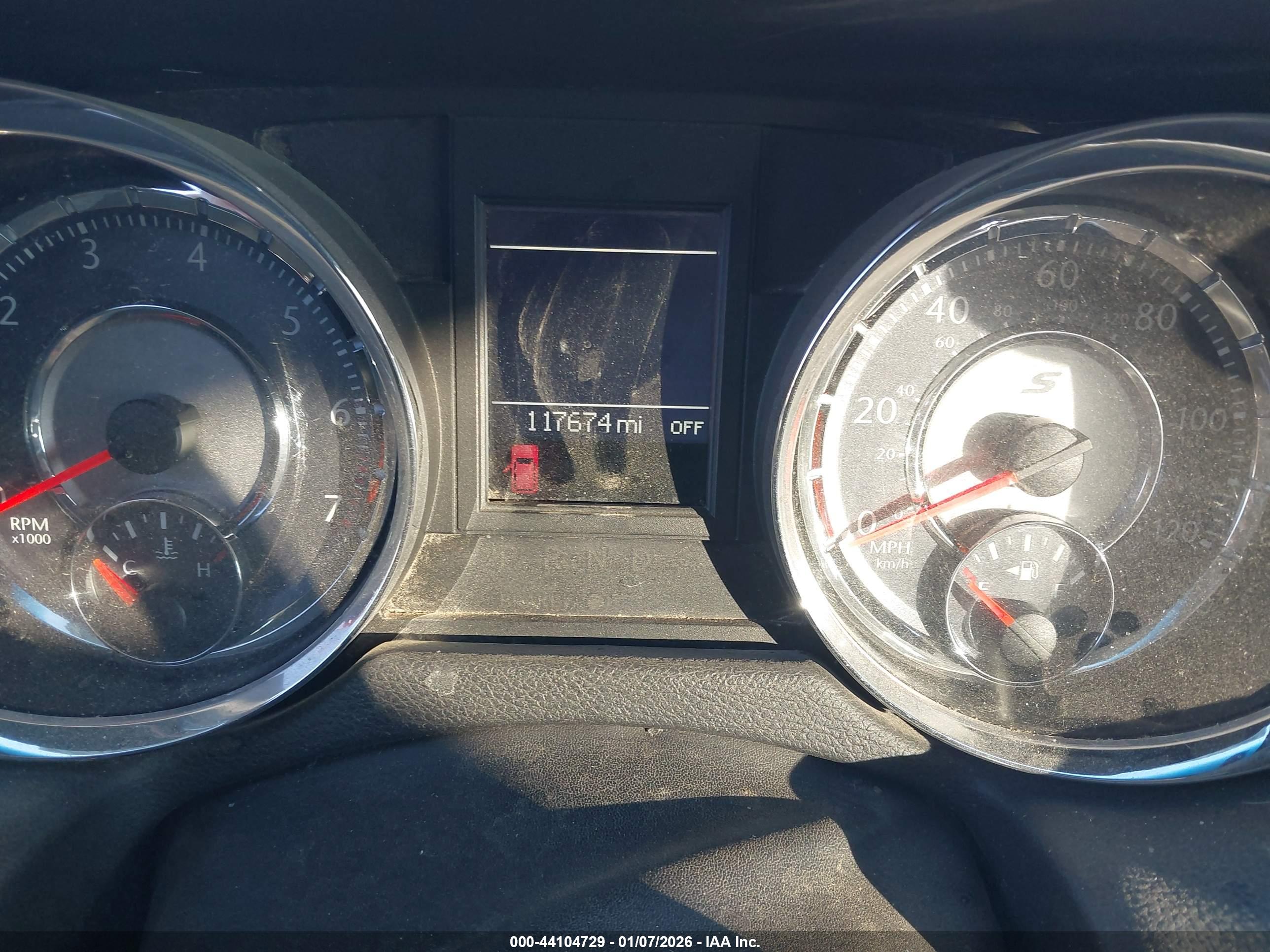 CHRYSLER TOWN image 7