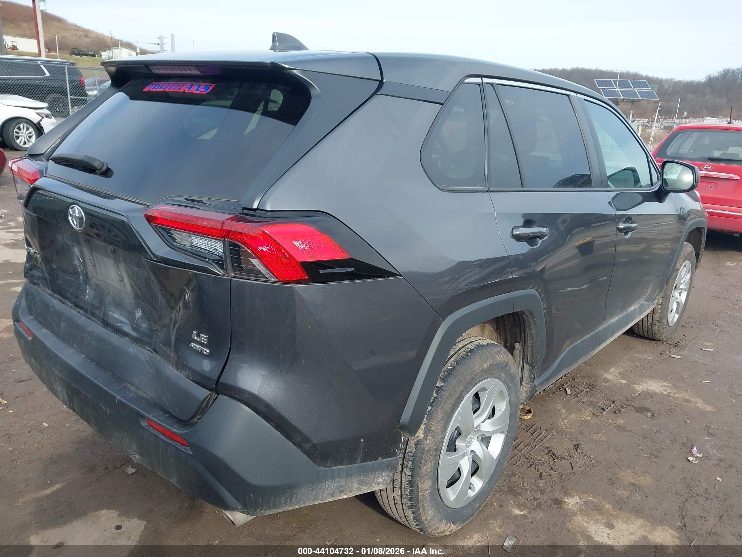 TOYOTA RAV4 image 4