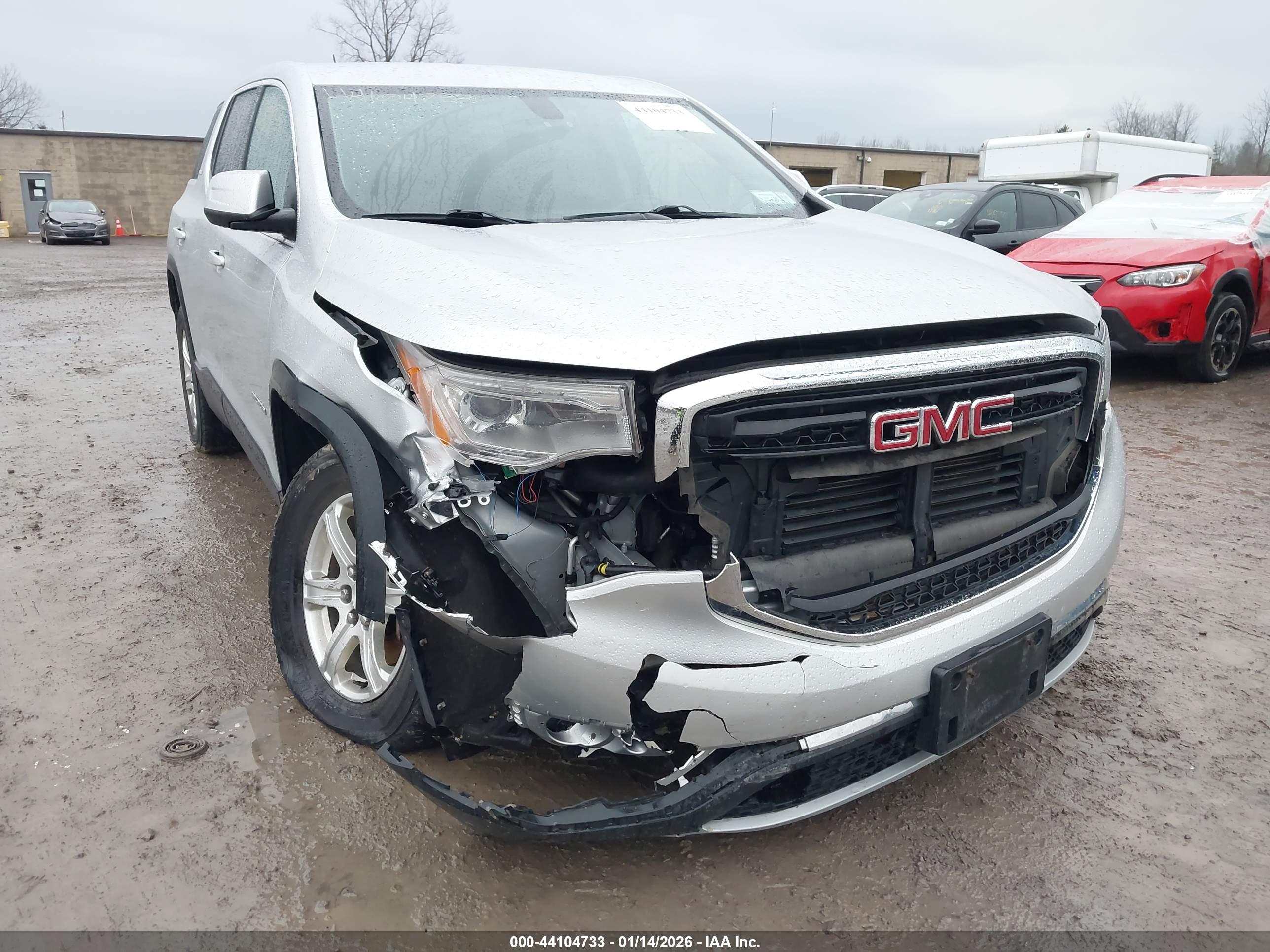 GMC ACADIA image 6