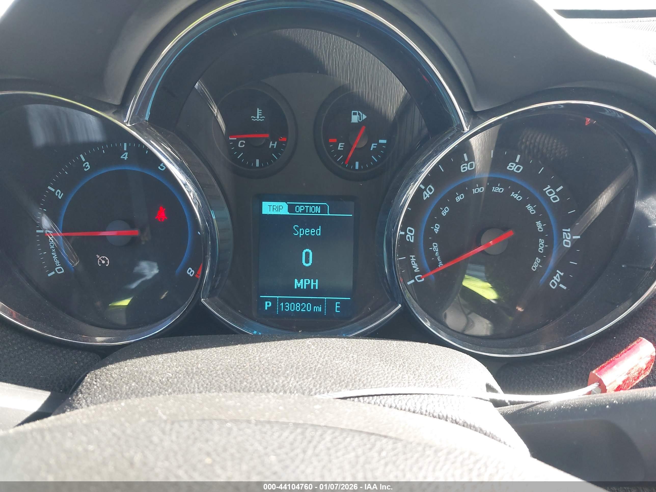 CHEVROLET CRUZE image 7