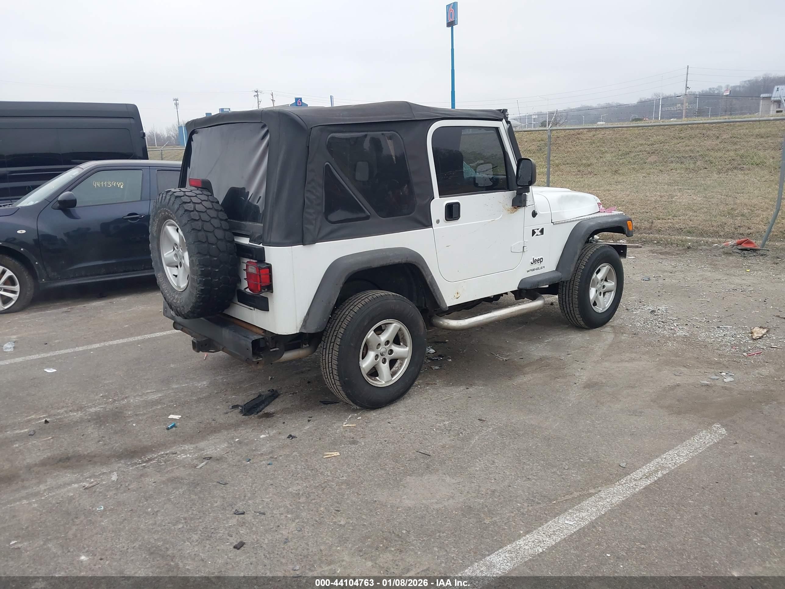 JEEP WRANGLER image 4