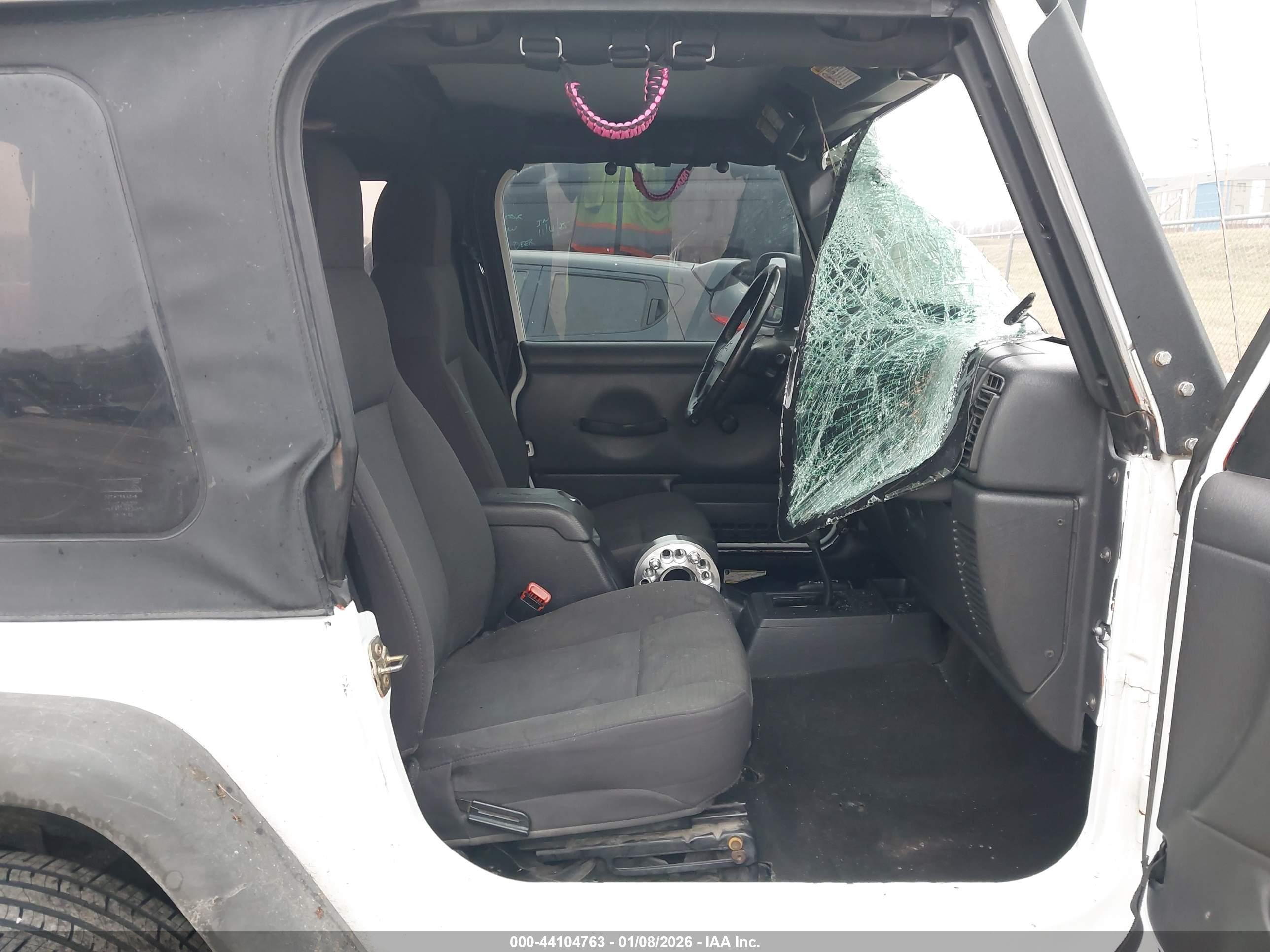 JEEP WRANGLER image 5