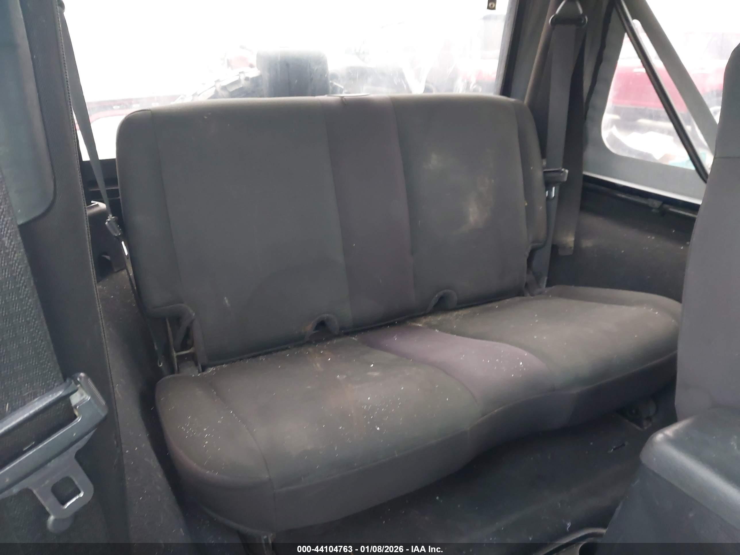 JEEP WRANGLER image 8