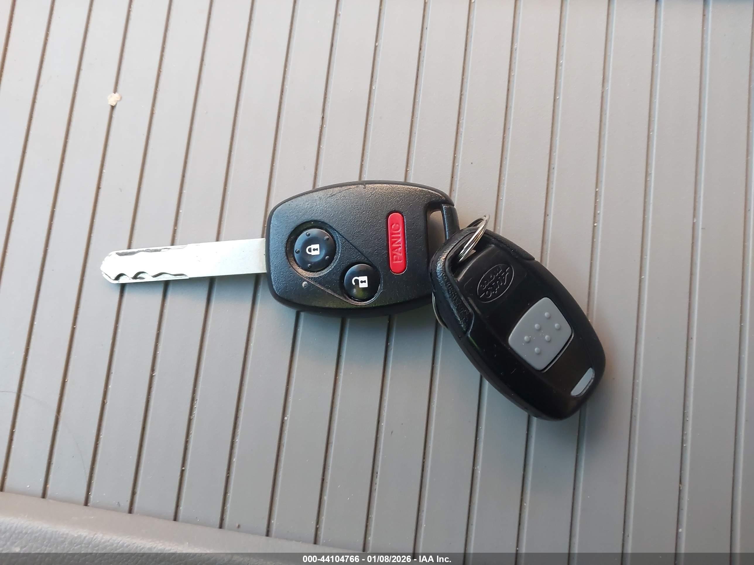 HONDA CR-V image 11