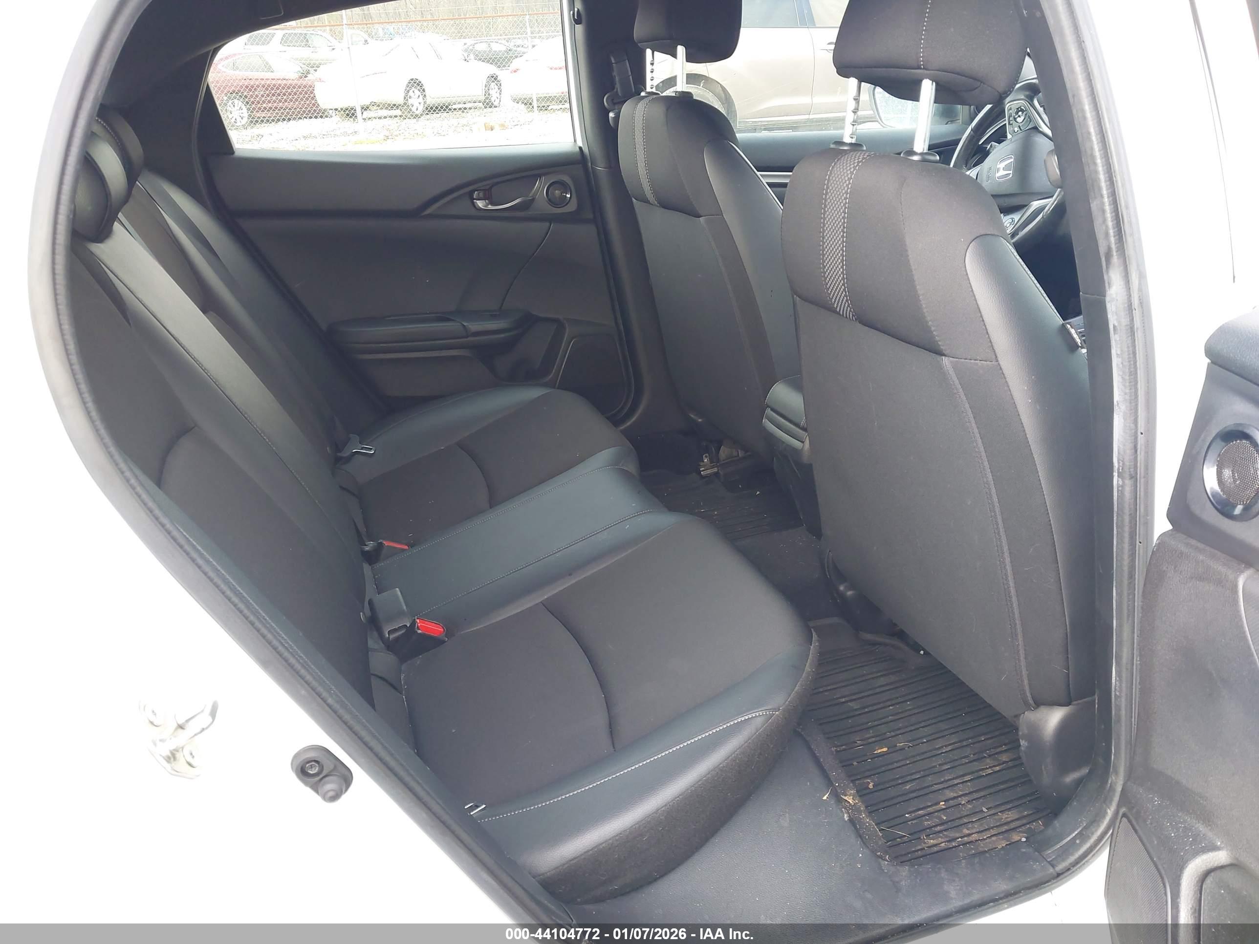 HONDA CIVIC image 8