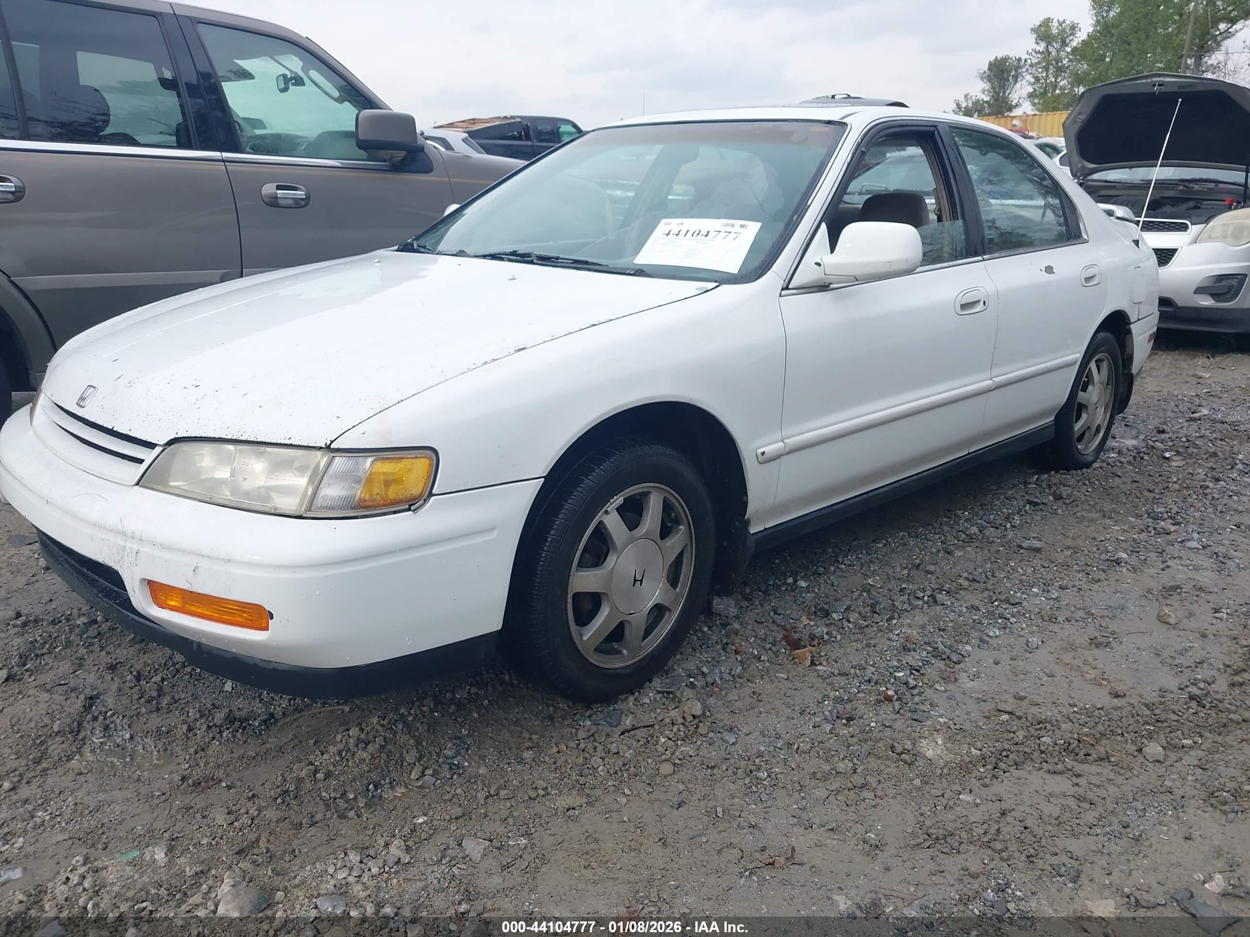 HONDA ACCORD image 2